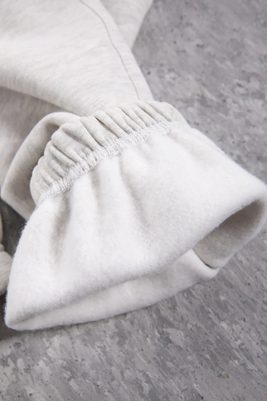 Fear of God Essentials x MLB Logo Sweatpants D17025001 — view 23