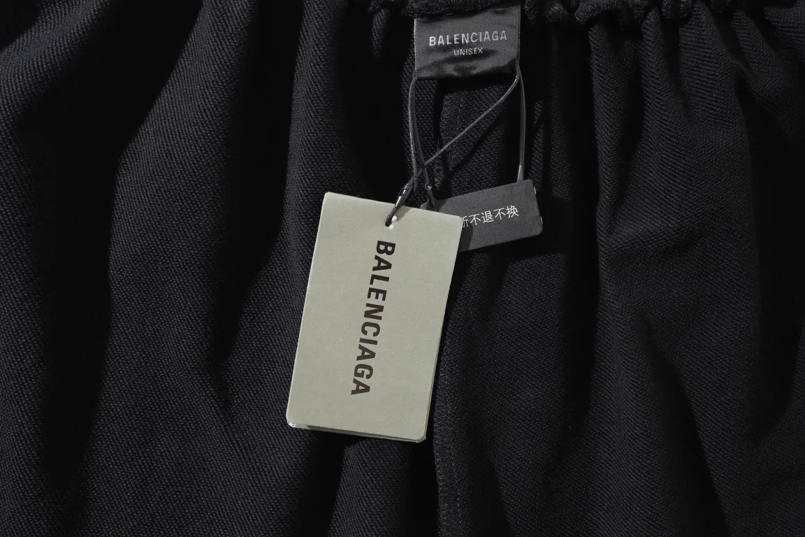 3B Logo Embroidered Sweat Shorts D16522567 — view 18
