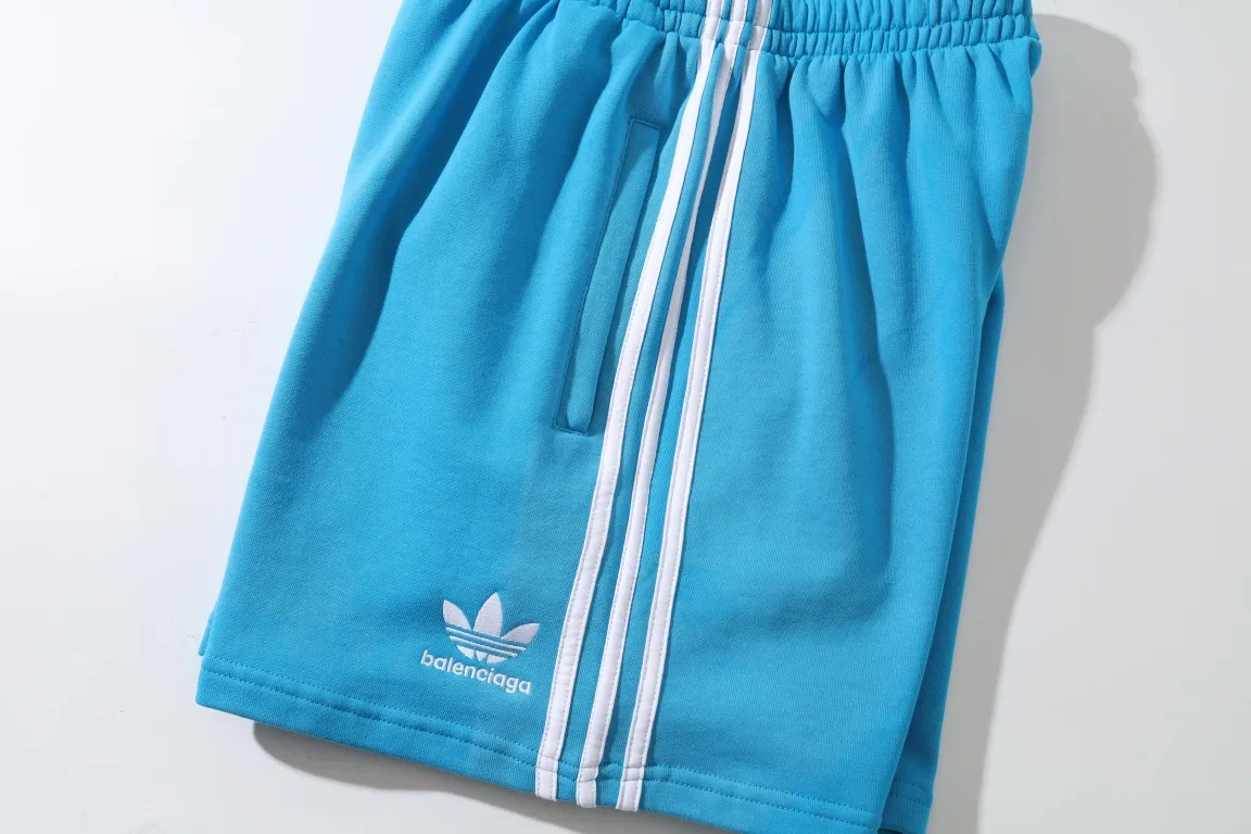 Logo Embroidered Striped Jersey Shorts D16522569 — view 21
