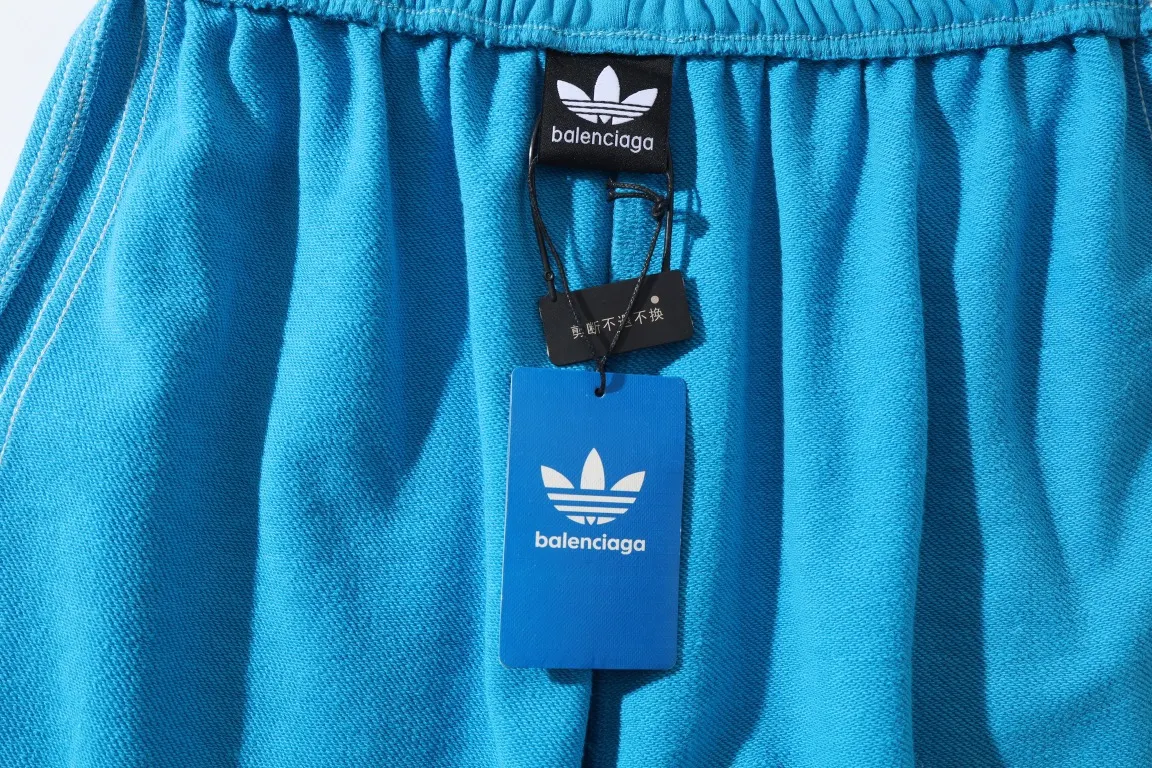 Logo Embroidered Striped Jersey Shorts D16522569 — view 27