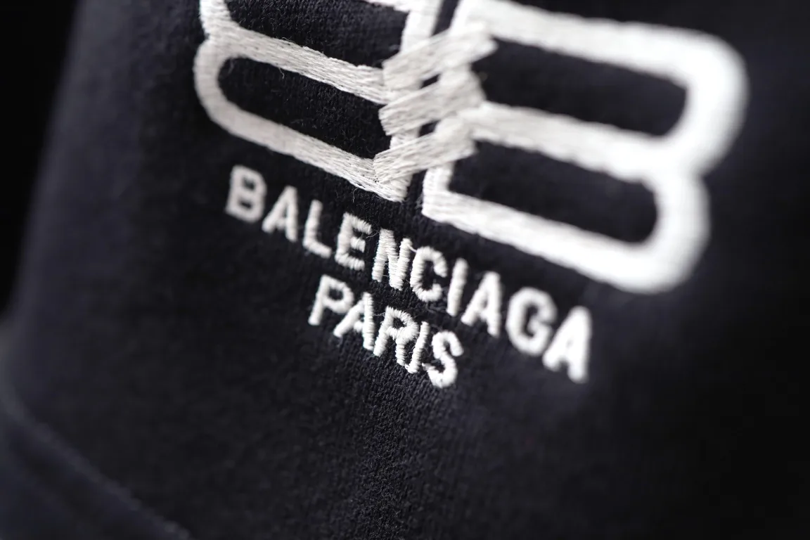 BB Logo Embroidered Cotton-Jersey Shorts D16522564 — view 5