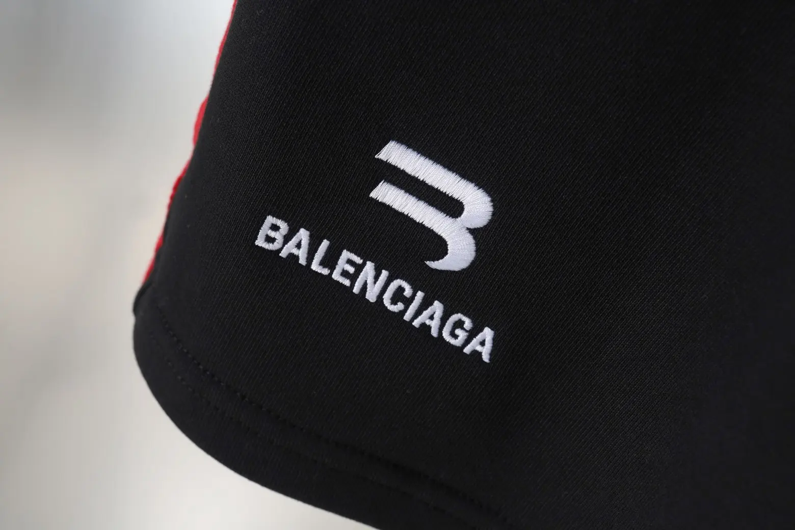 3B Logo Embroidered Side-Stripe Shorts D16522566 — view 12