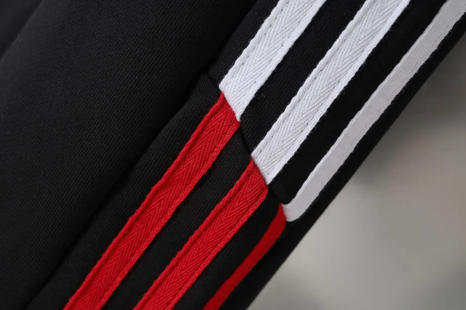 3B Logo Embroidered Side-Stripe Shorts D16522566 — view 13