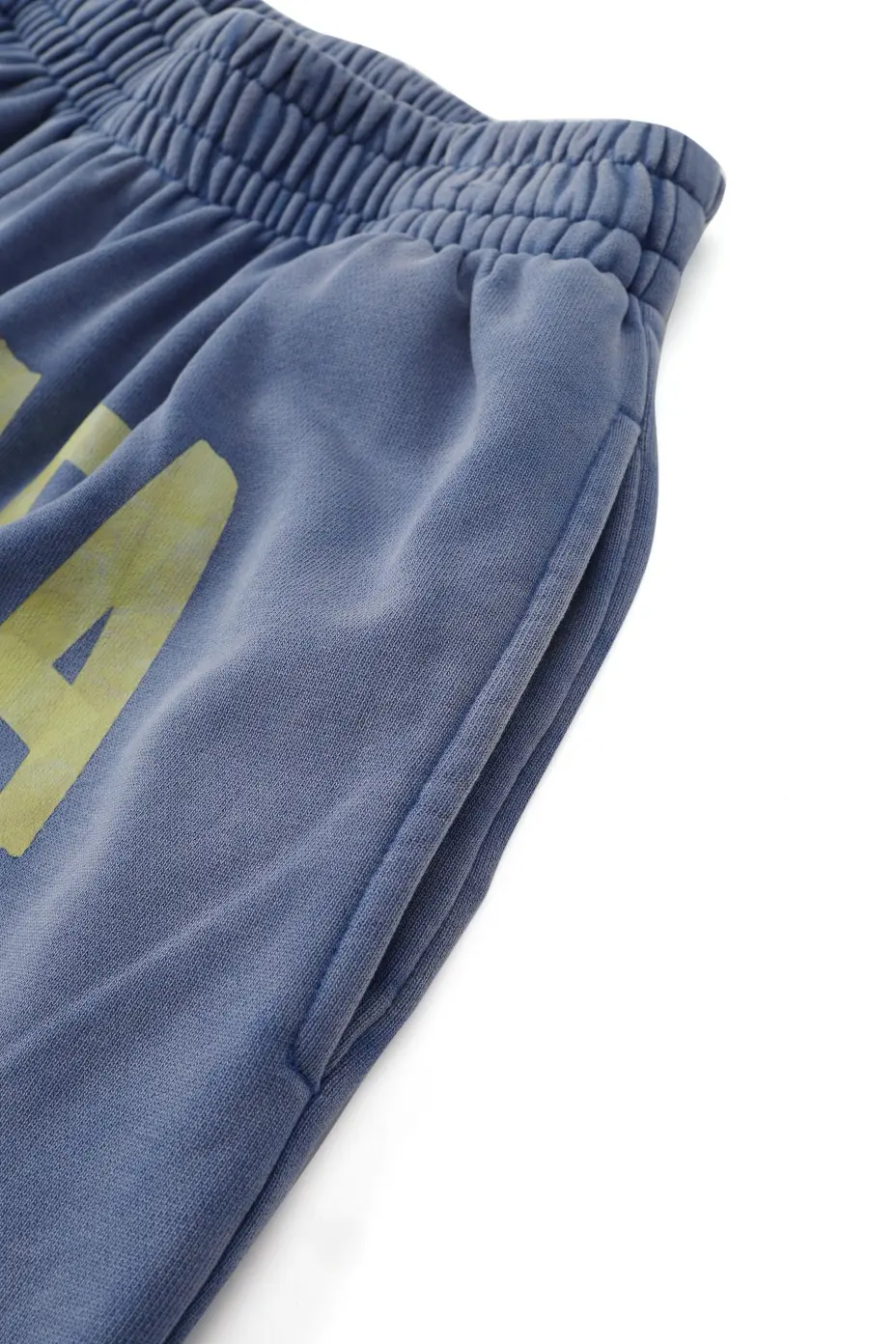 Logo Print Distressed Cotton Shorts D18920106 — view 15