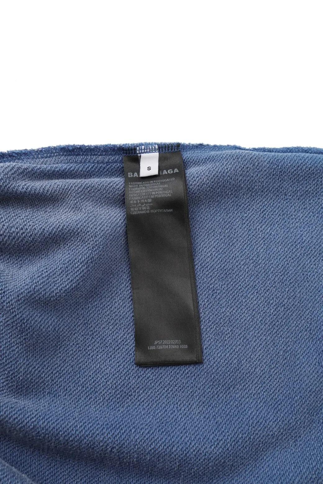 Logo Print Distressed Cotton Shorts D18920106 — view 18