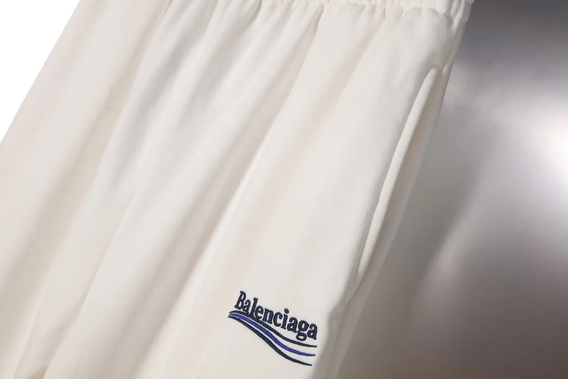 Logo-Embroidered Straight-Leg Sweatpants D23912988 — view 3