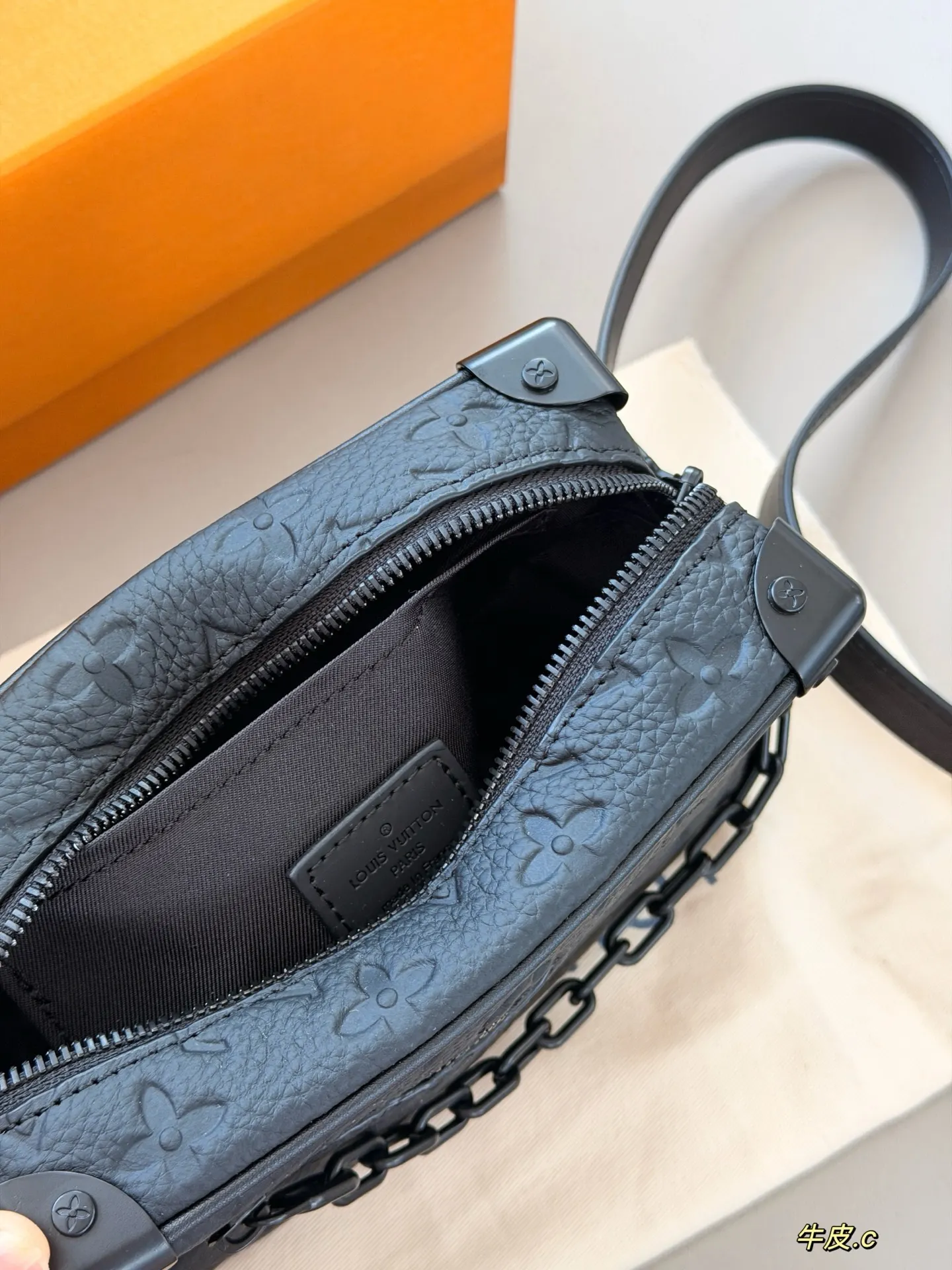 Monogram Embossed Box Bag D34518090 — view 7