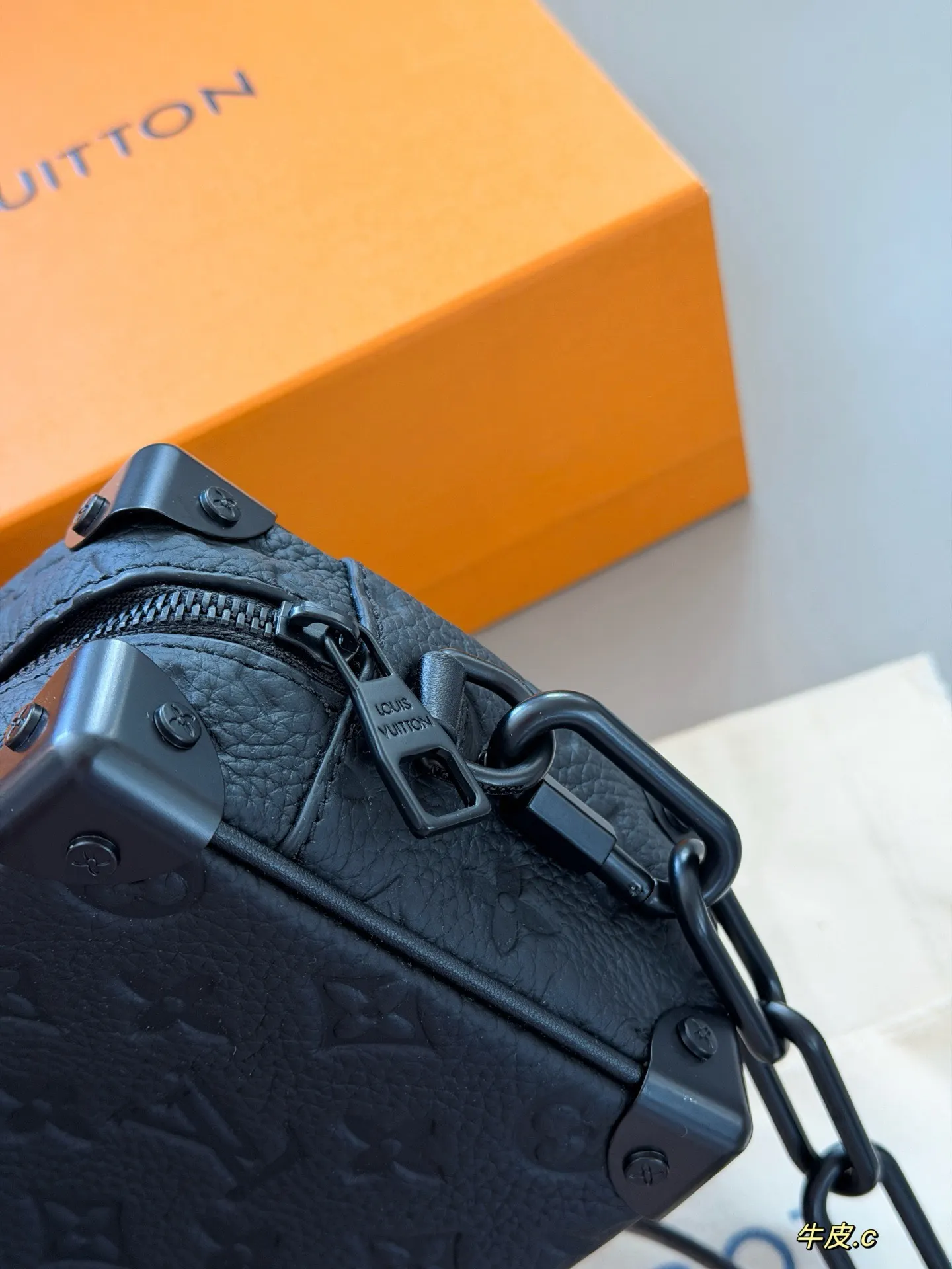 Monogram Embossed Box Bag D34518090 — view 8