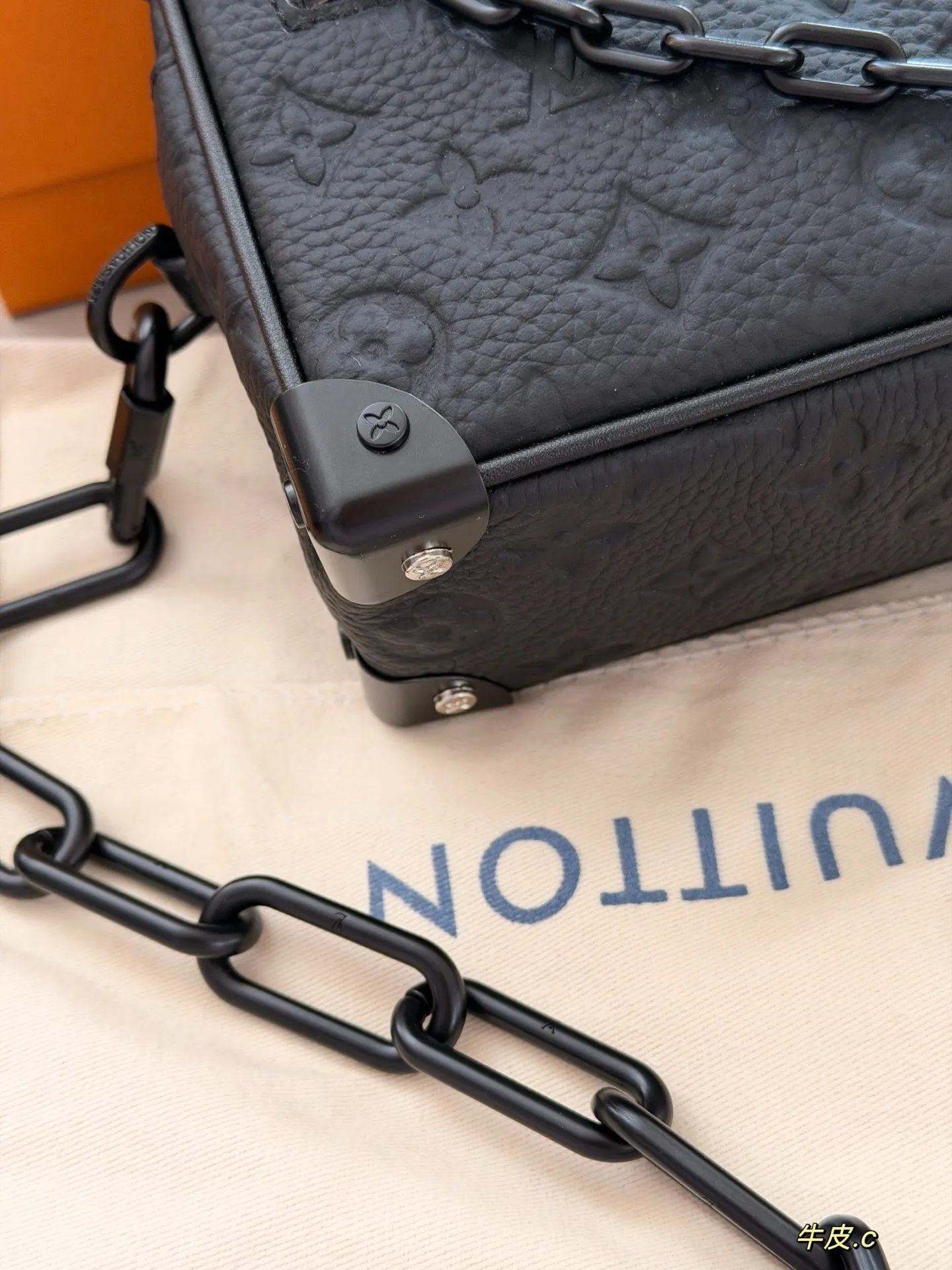 Monogram Embossed Box Bag D34518090 — view 9