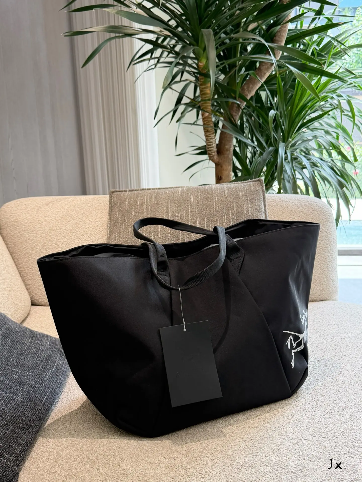 Carrier 45L Ripstop Nylon Tote Bag D36017866 — view 4