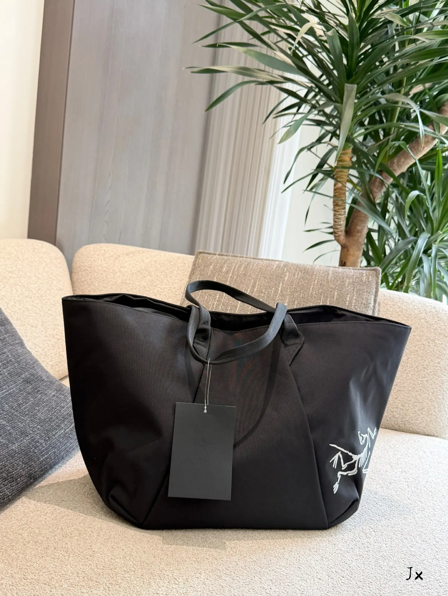 Carrier 45L Ripstop Nylon Tote Bag D36017866 — view 5
