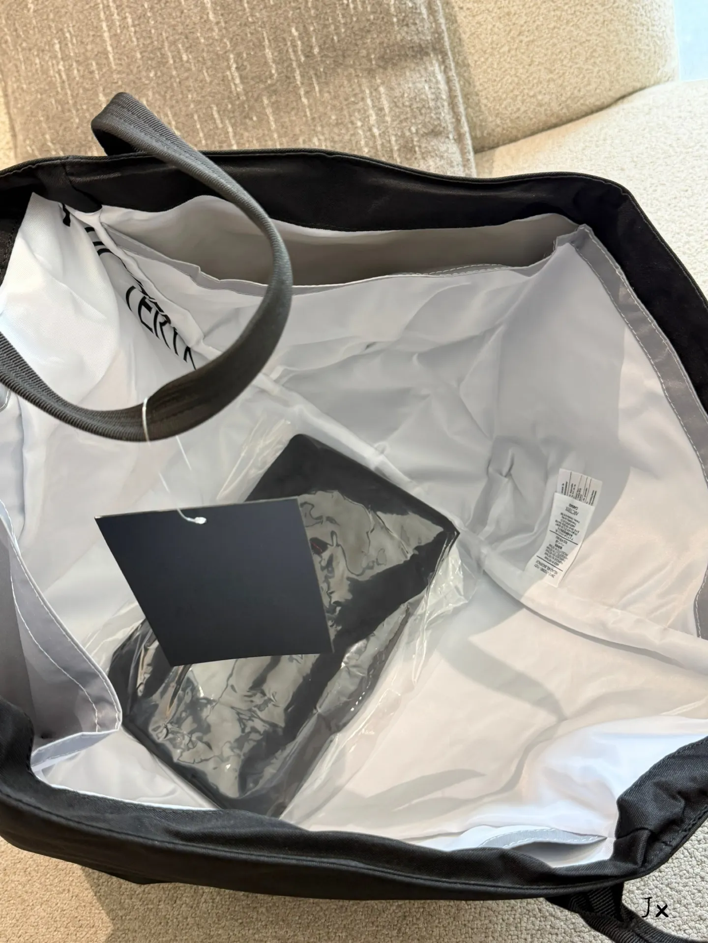 Carrier 45L Ripstop Nylon Tote Bag D36017866 — view 7