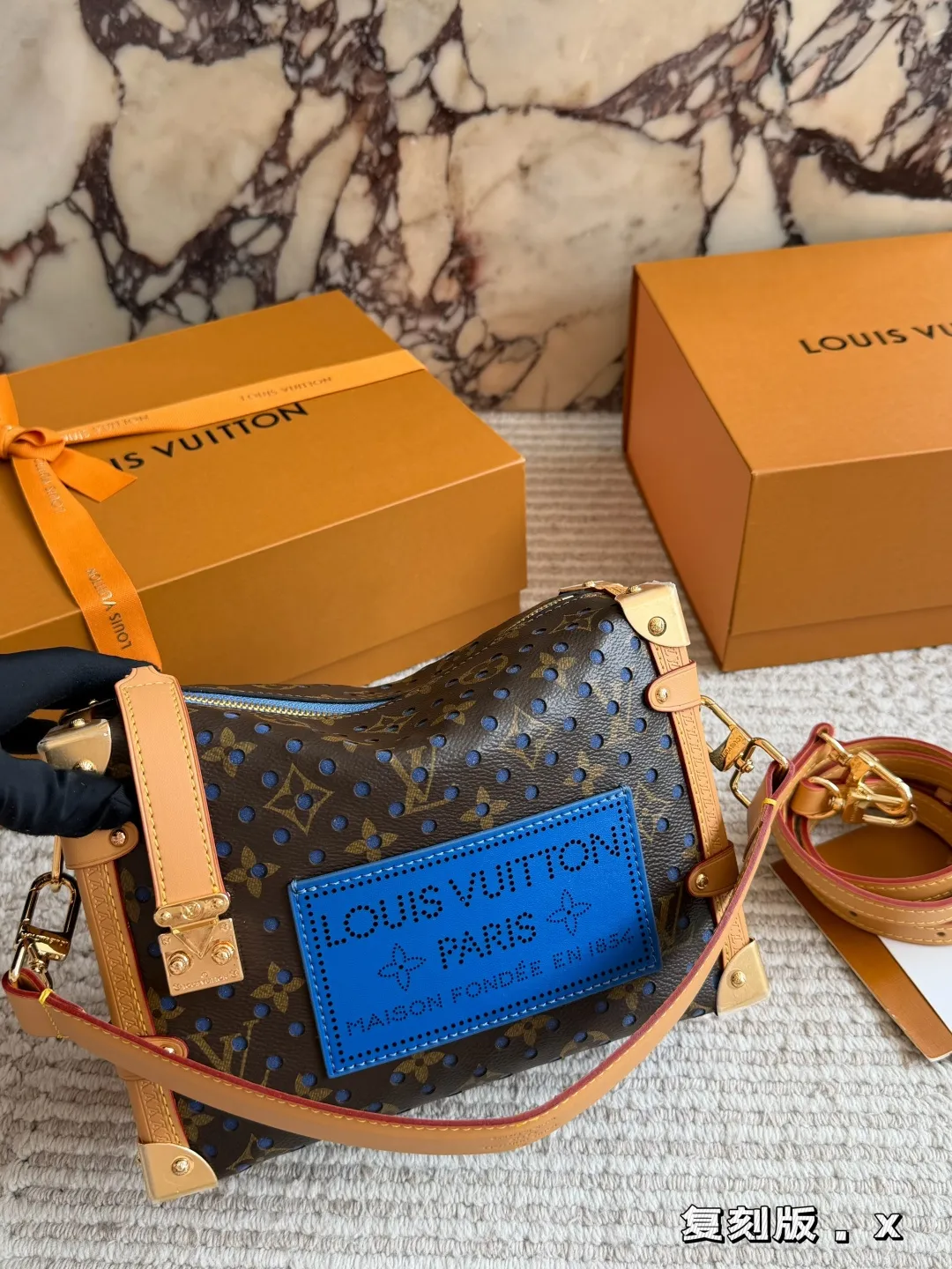 Monogram Trunk Shoulder Bag D36017859 — view 6