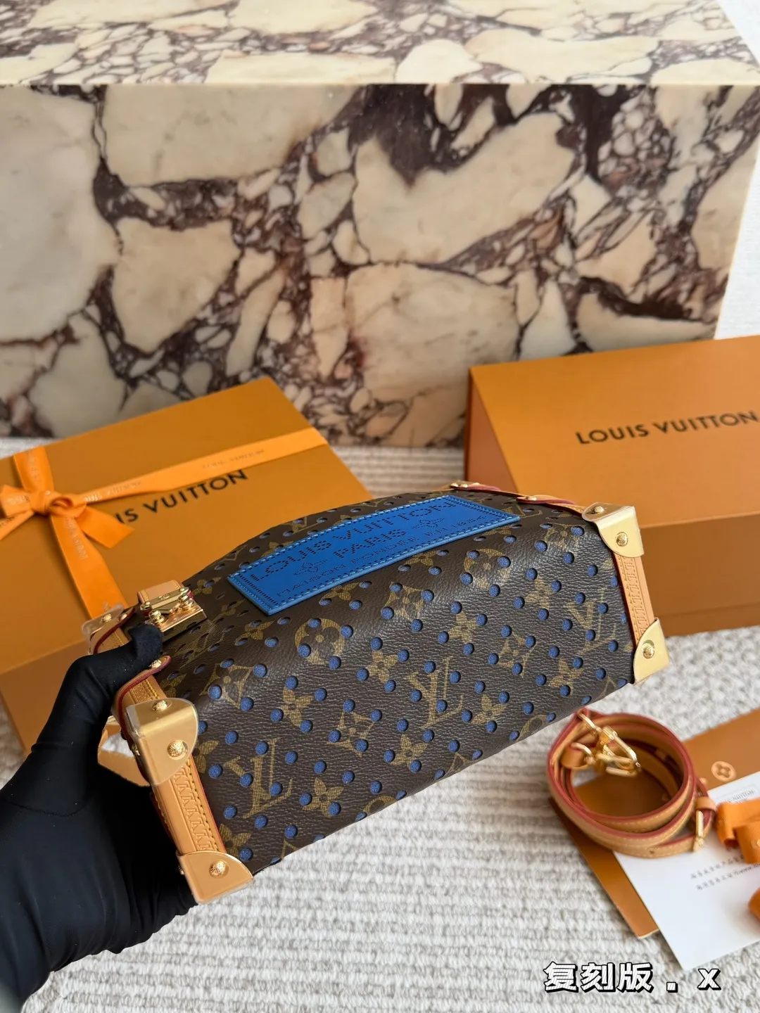 Monogram Trunk Shoulder Bag D36017859 — view 8