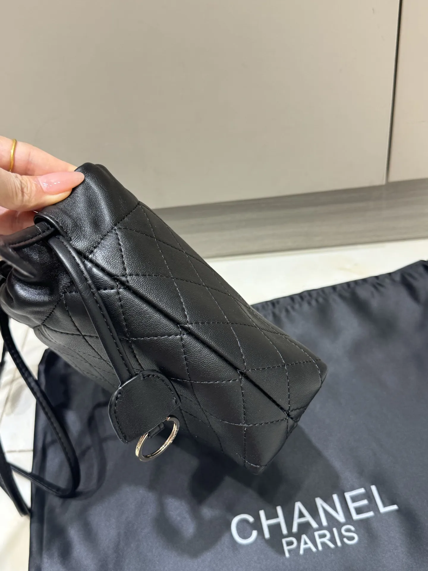 Chanel Drawstring Bucket Bag (Large) D38018040 — view 5