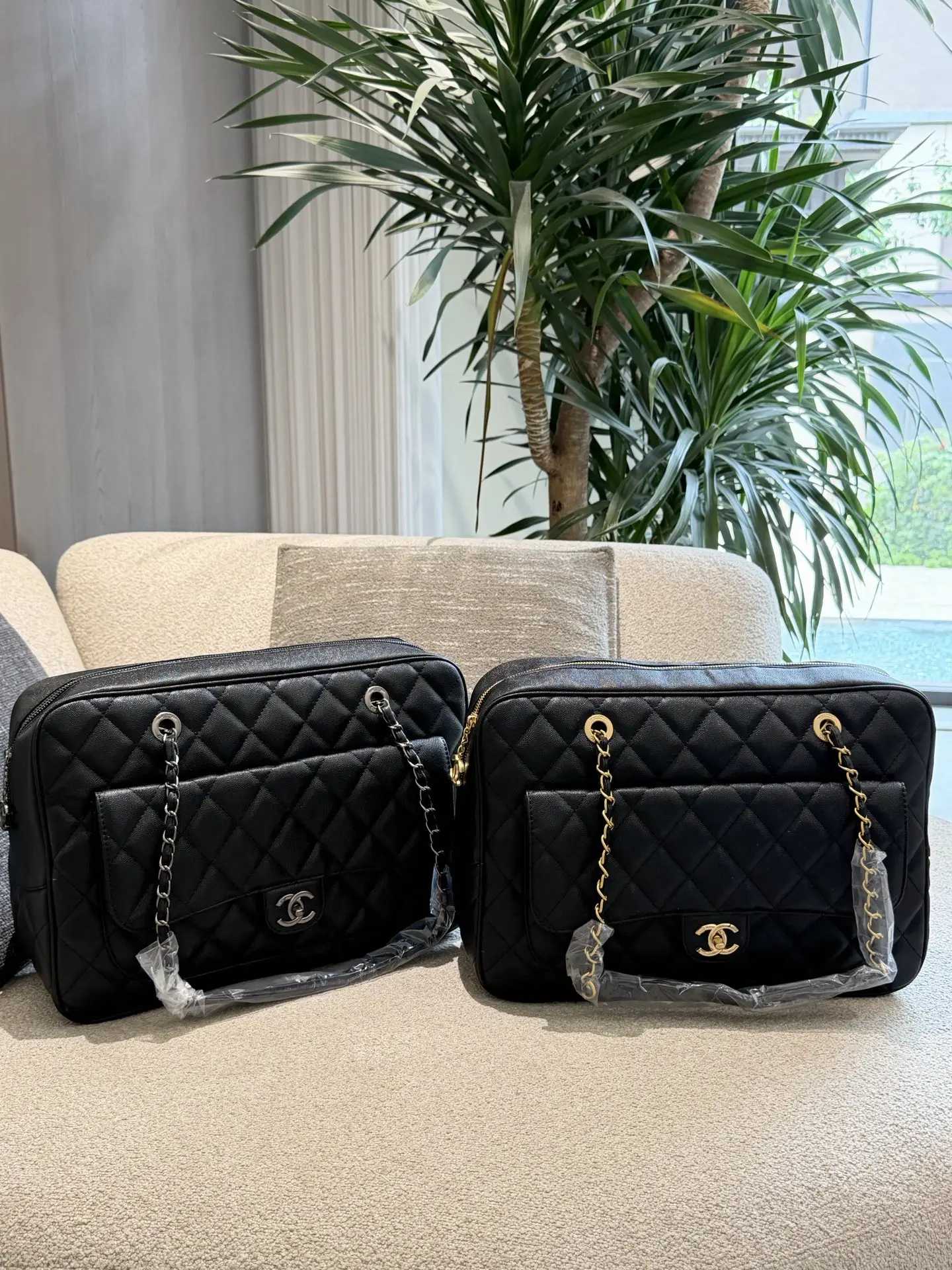 Quilted Leather Boston Bag D39018290