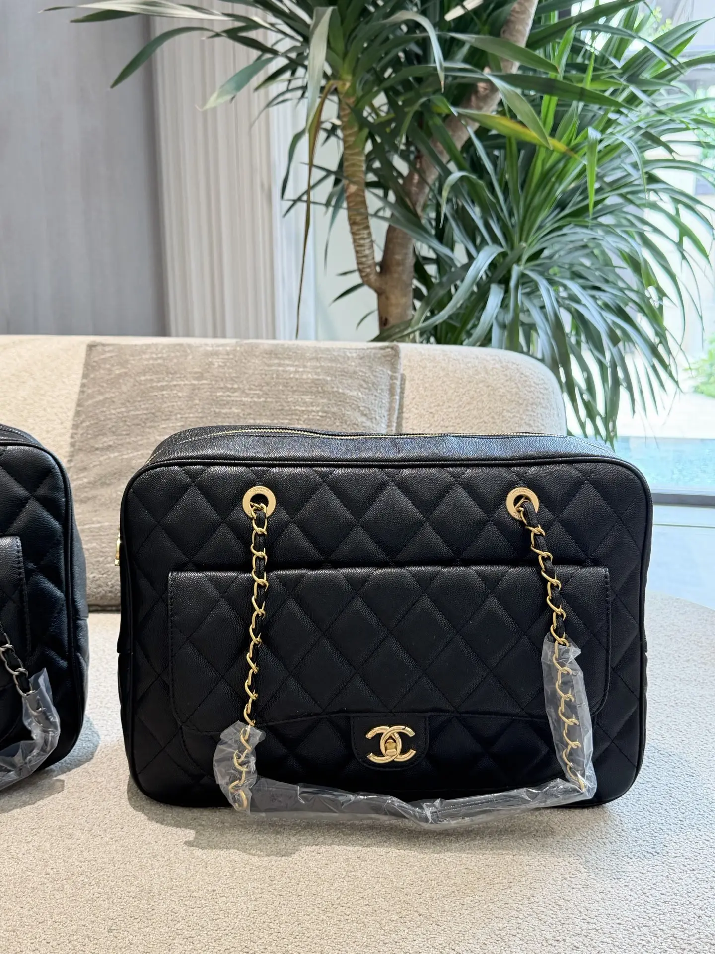 Quilted Leather Boston Bag D39018290 — view 3
