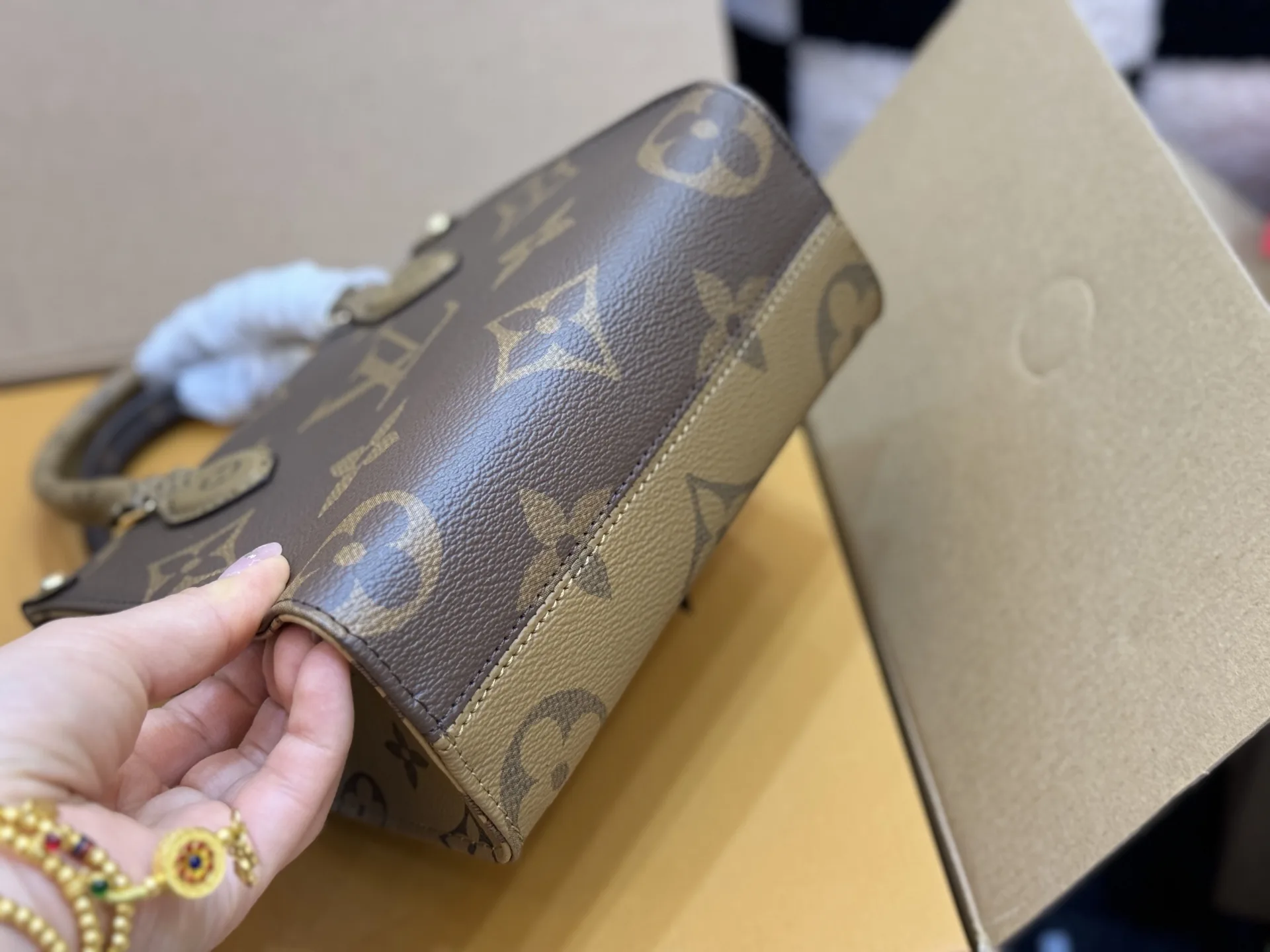 Onthego Mini Monogram Tote Bag D42018528 — view 10