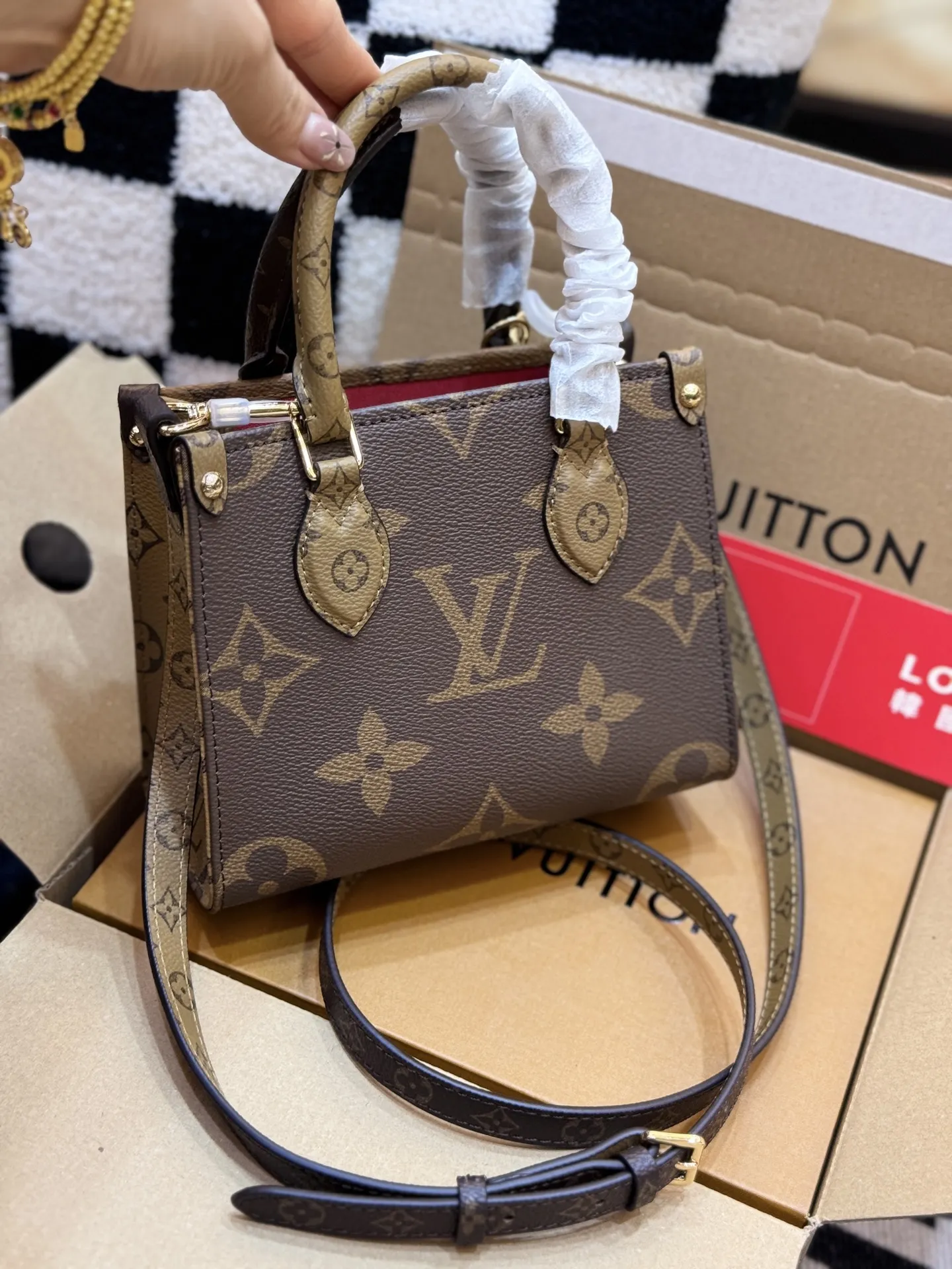 Onthego Mini Monogram Tote Bag D42018528 — view 11