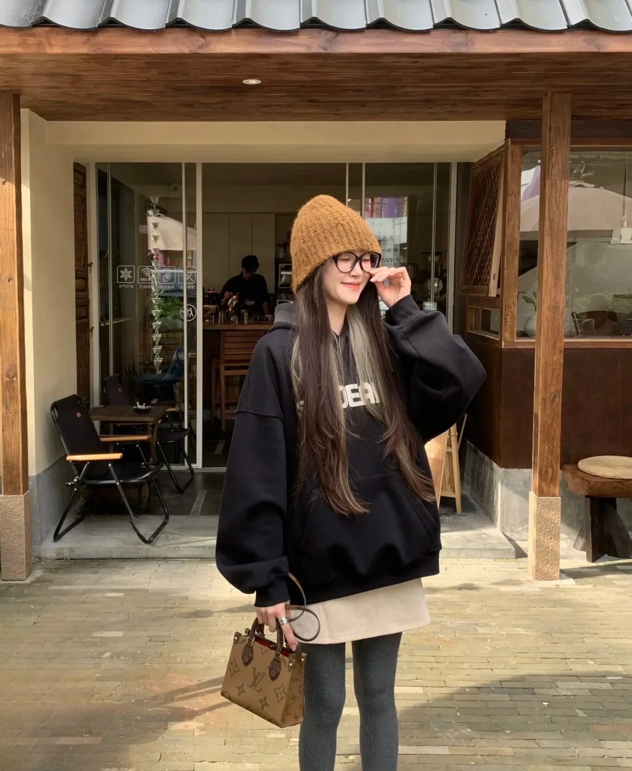 Onthego Monogram Mini Tote Bag D42018527 — view 2