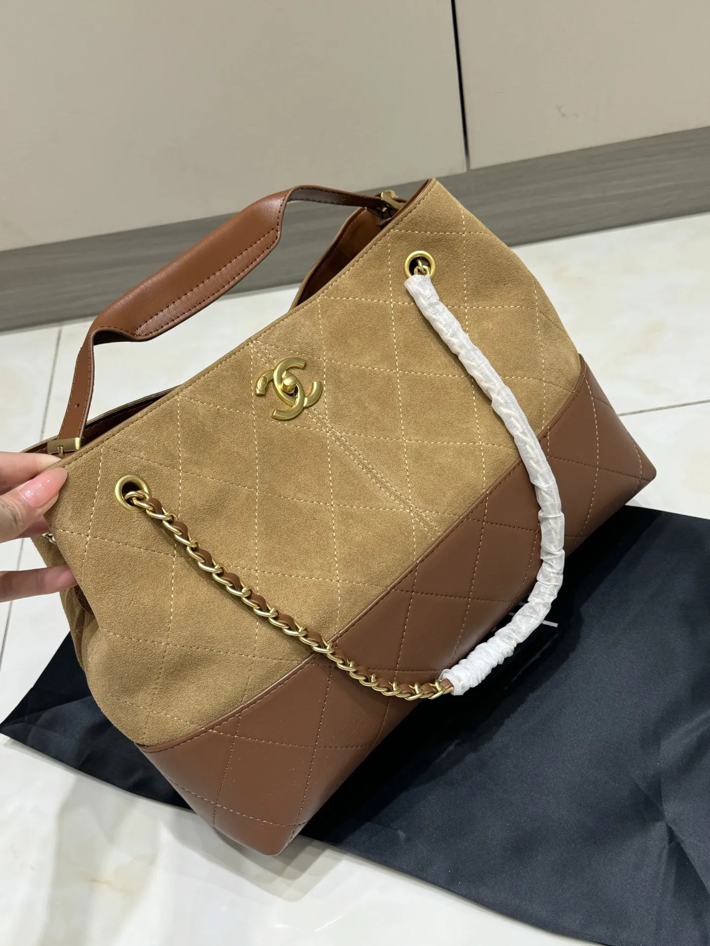 Chanel Suede & Leather Quilted Tote Bag D44518464 — view 4