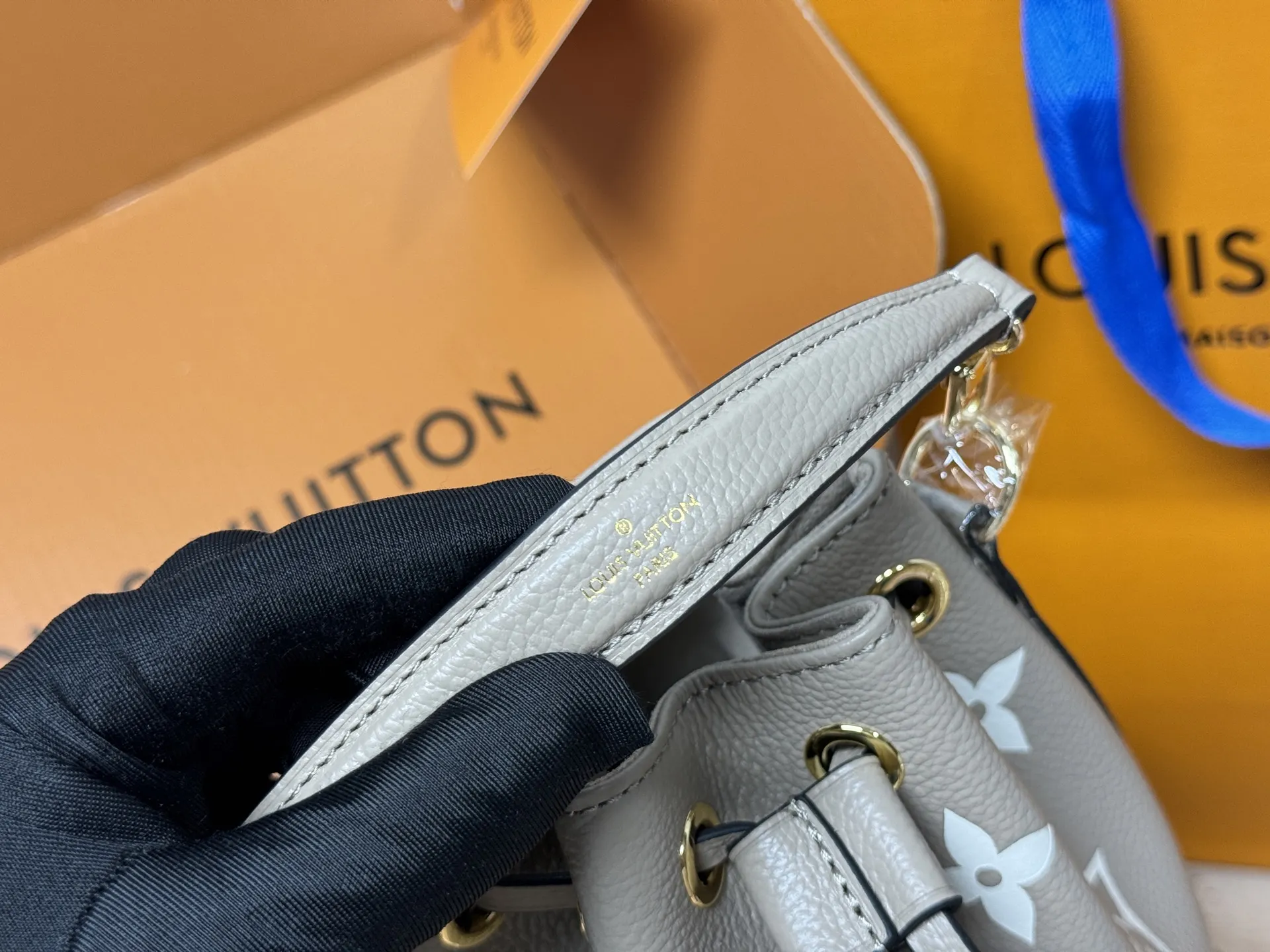 Nano Noé Monogram Empreinte Bucket Bag D47018523 — view 2