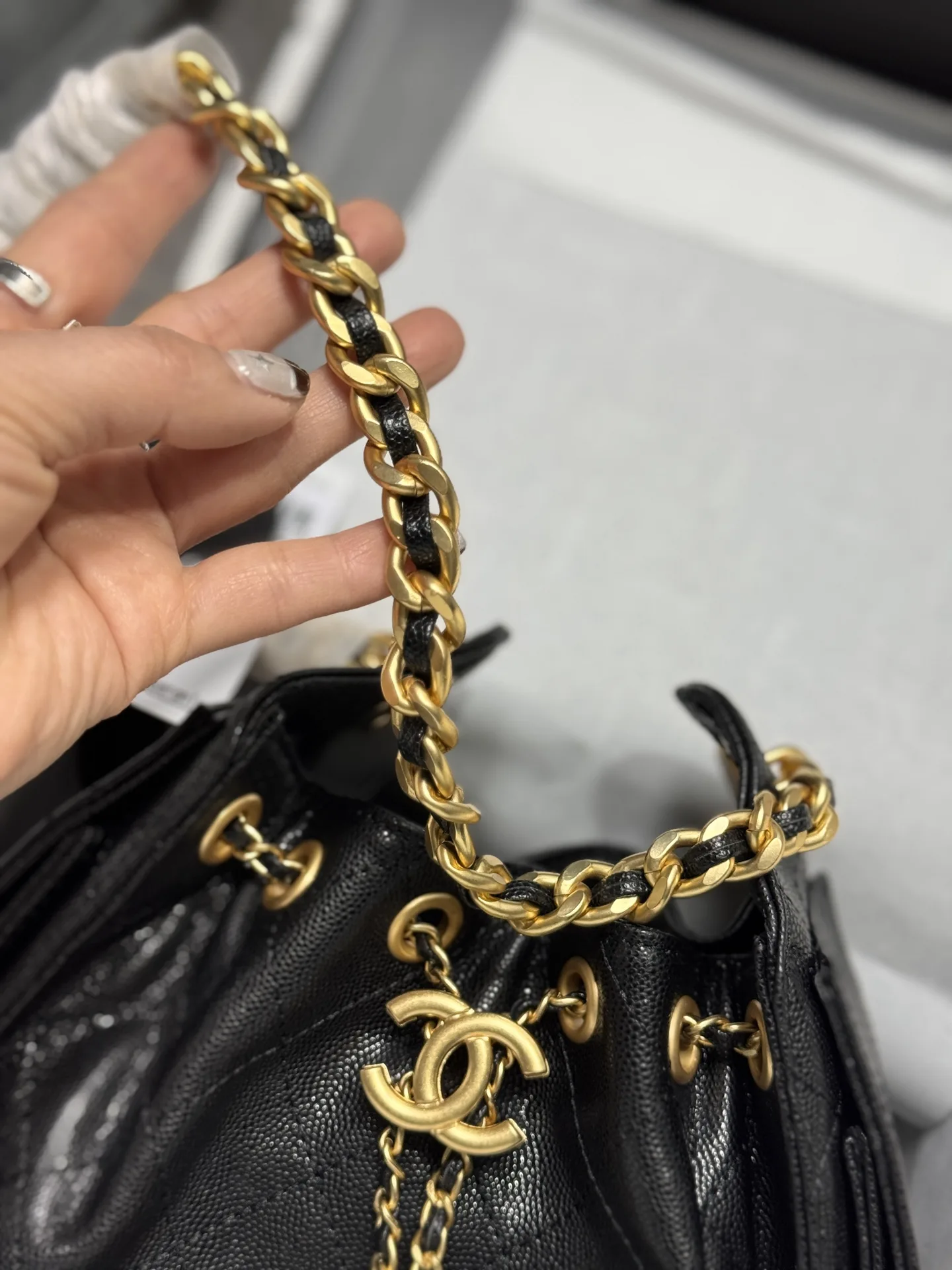 Chanel 25S Caviar Leather Hobo Bag D50018471 — view 3