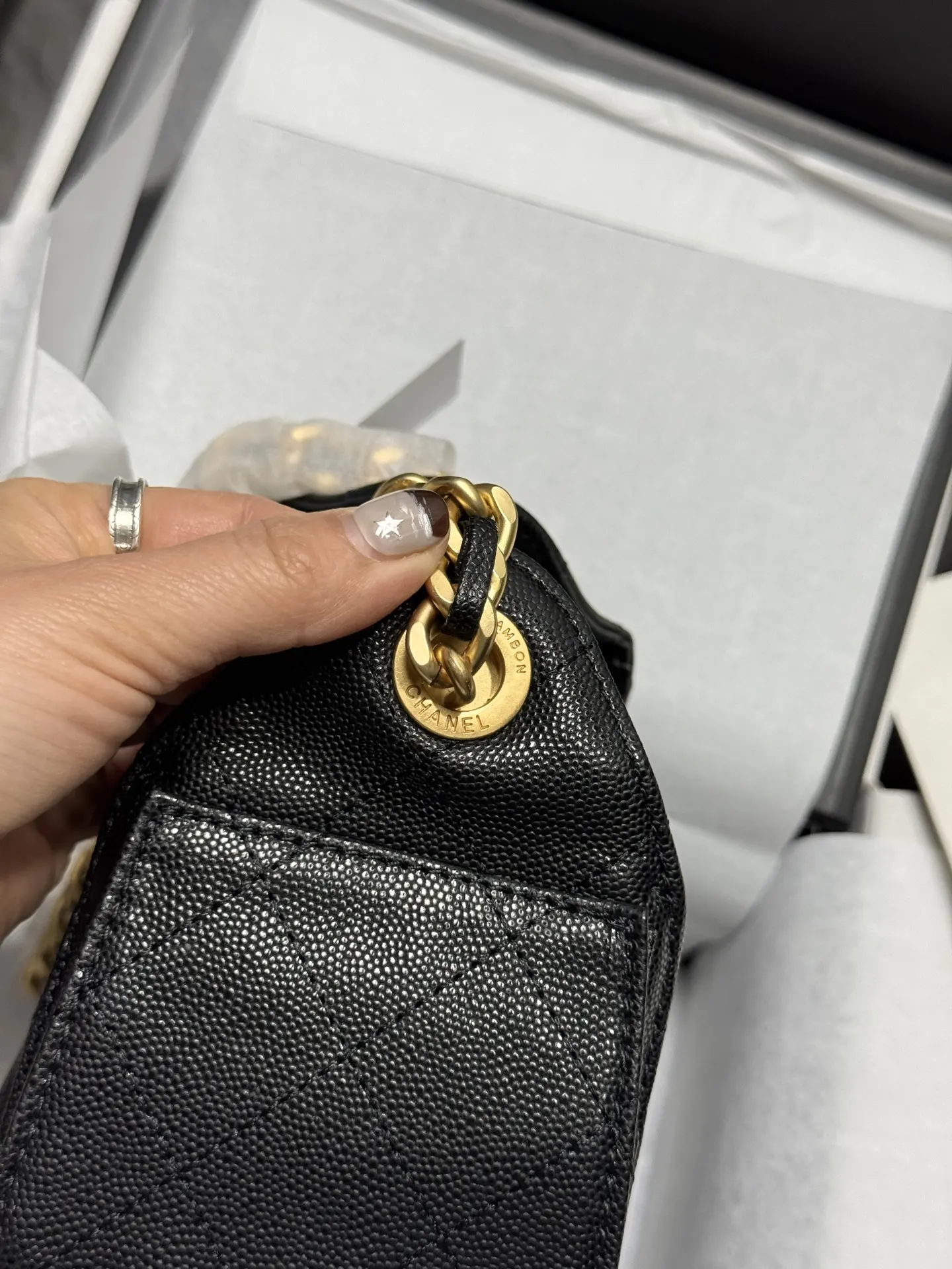 Chanel 25S Caviar Leather Hobo Bag D50018471 — view 5