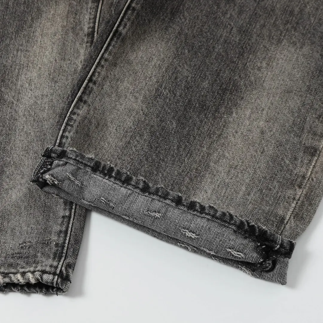 Distressed Tapered Selvedge Denim Jeans D19521877 — view 17