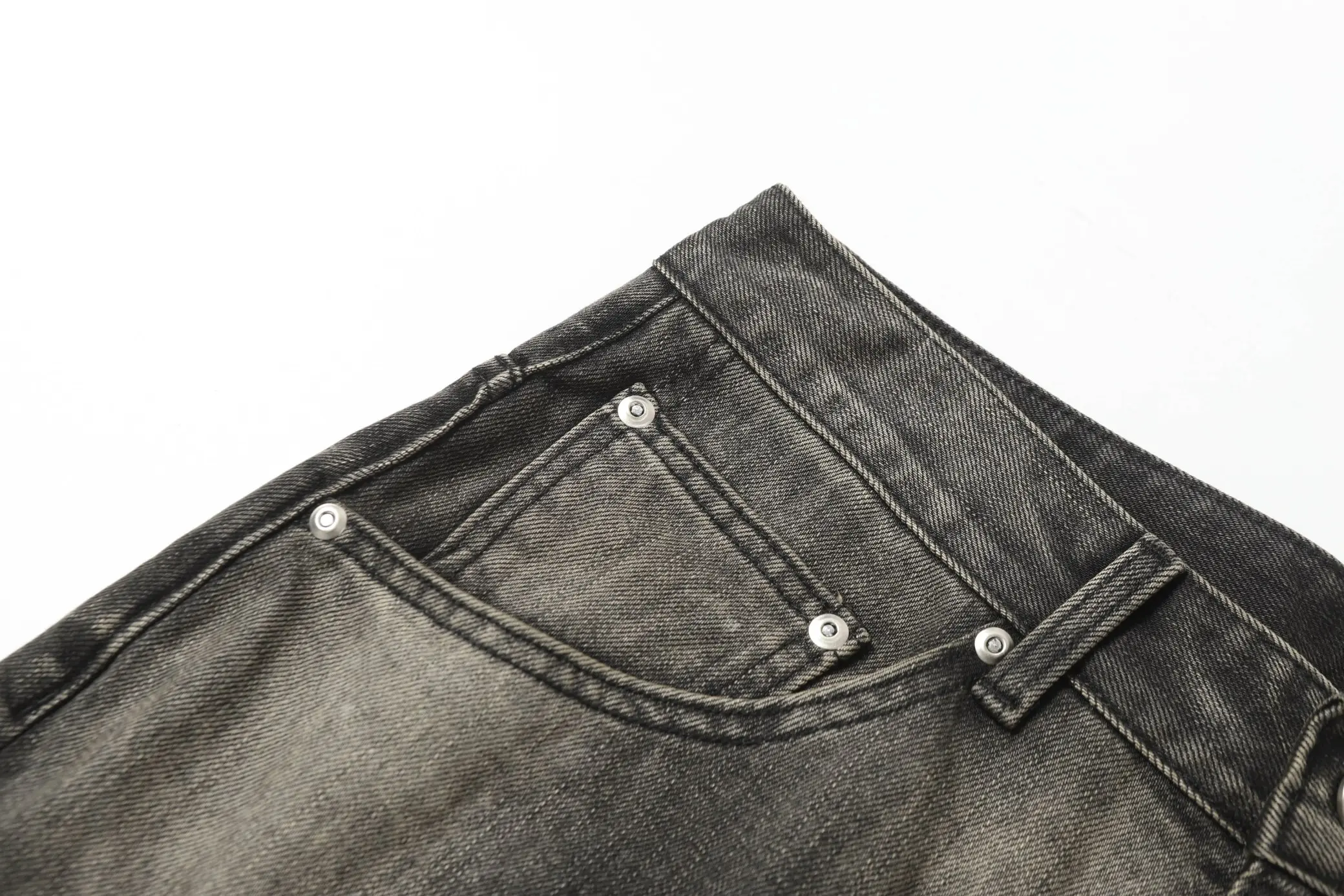 ANCELLM Distressed Tapered Jeans D20021855 — view 13