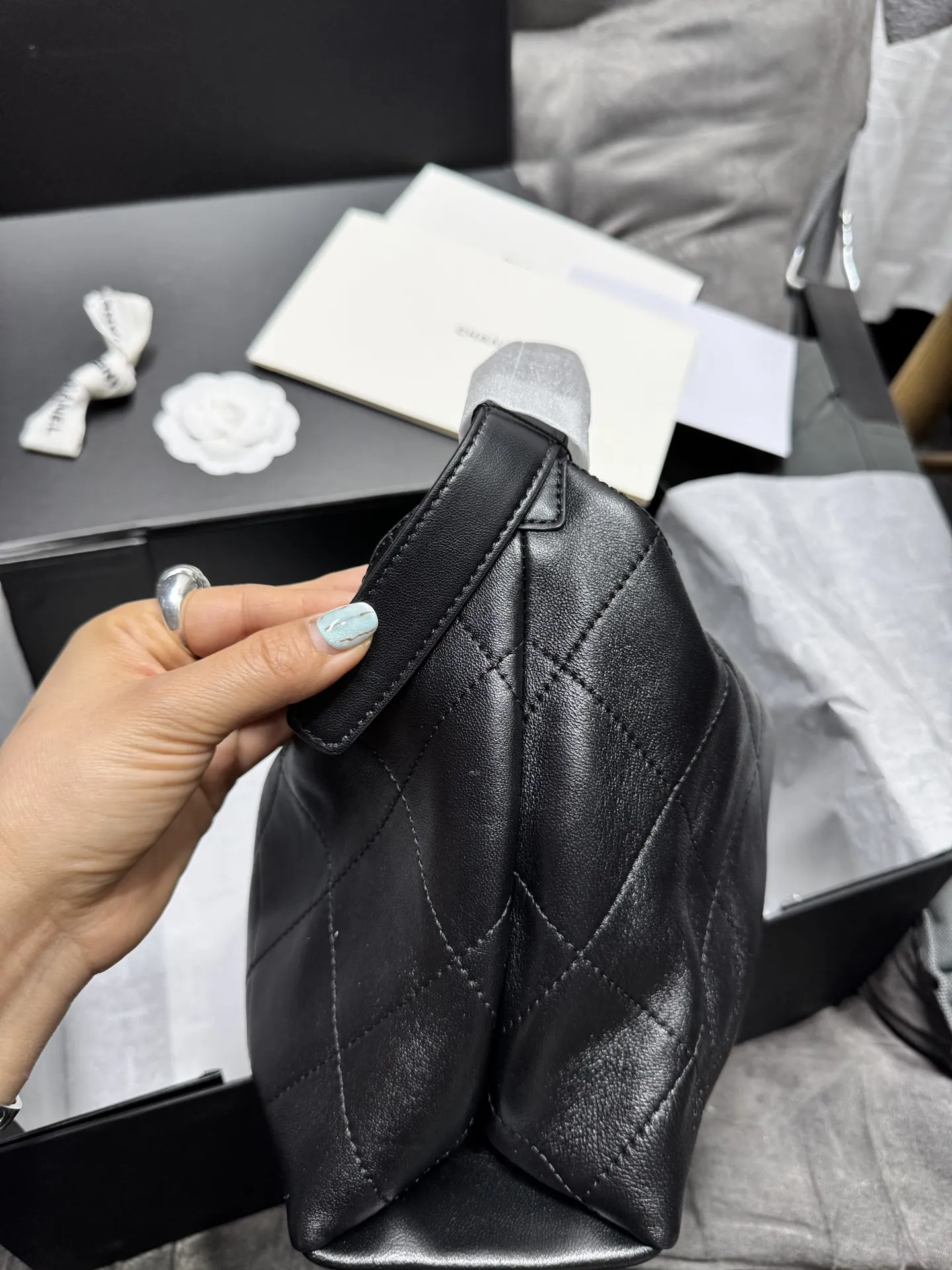 Chanel Hobo Bag with Quilted Leather D52018477 — view 5