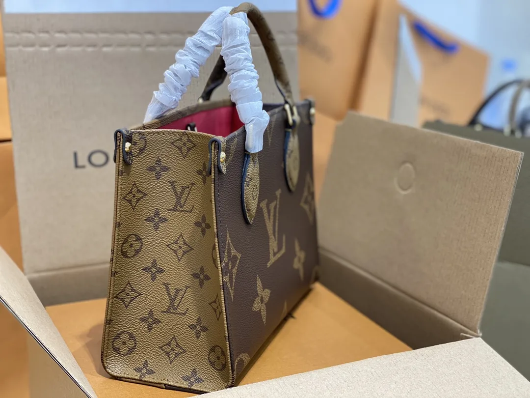 Onthego Jungle Monogram Tote Bag D54018525 — view 3