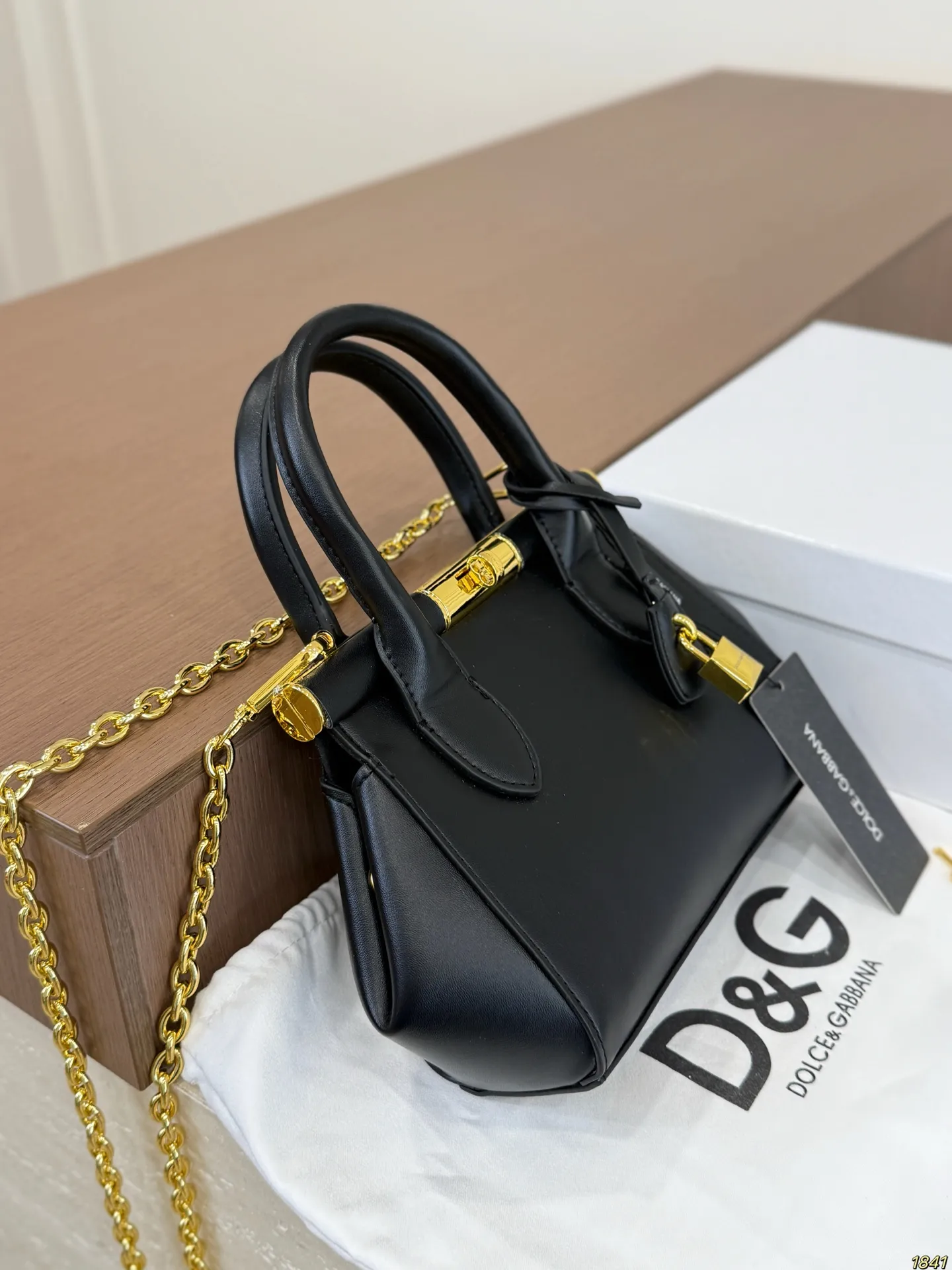 DG Logo Top-Handle Crossbody Bag D28018102 — view 2