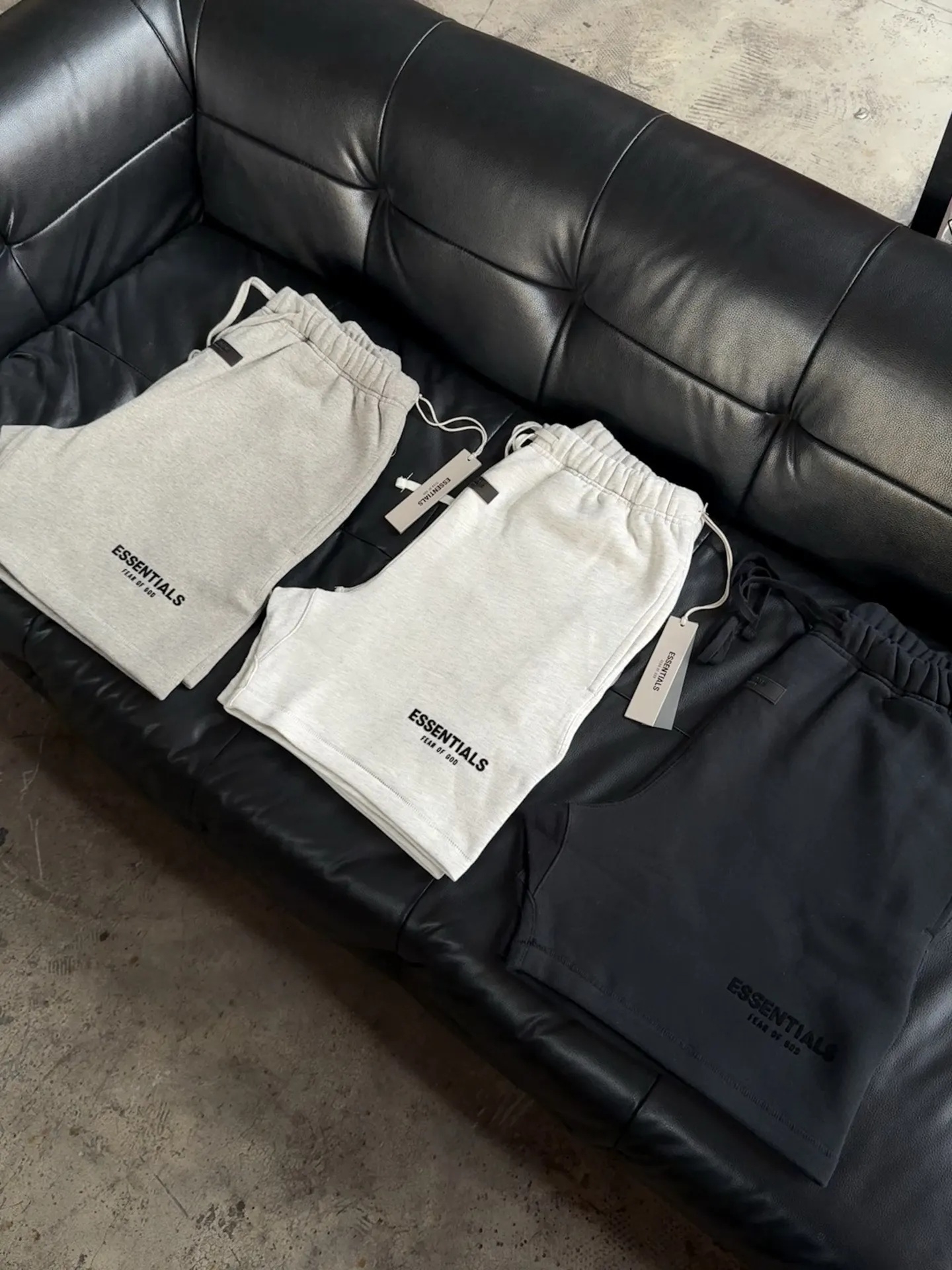 Essentials Flocked Logo Cotton-Blend Shorts D13024997 — view 2