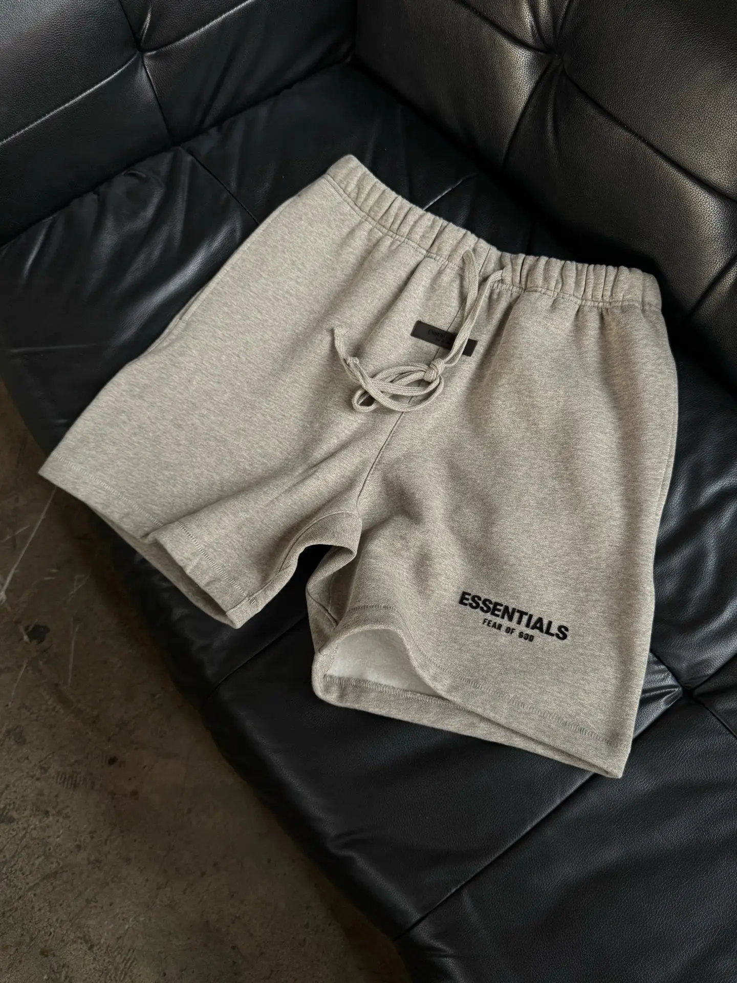 Essentials Flocked Logo Cotton-Blend Shorts D13024997 — view 7