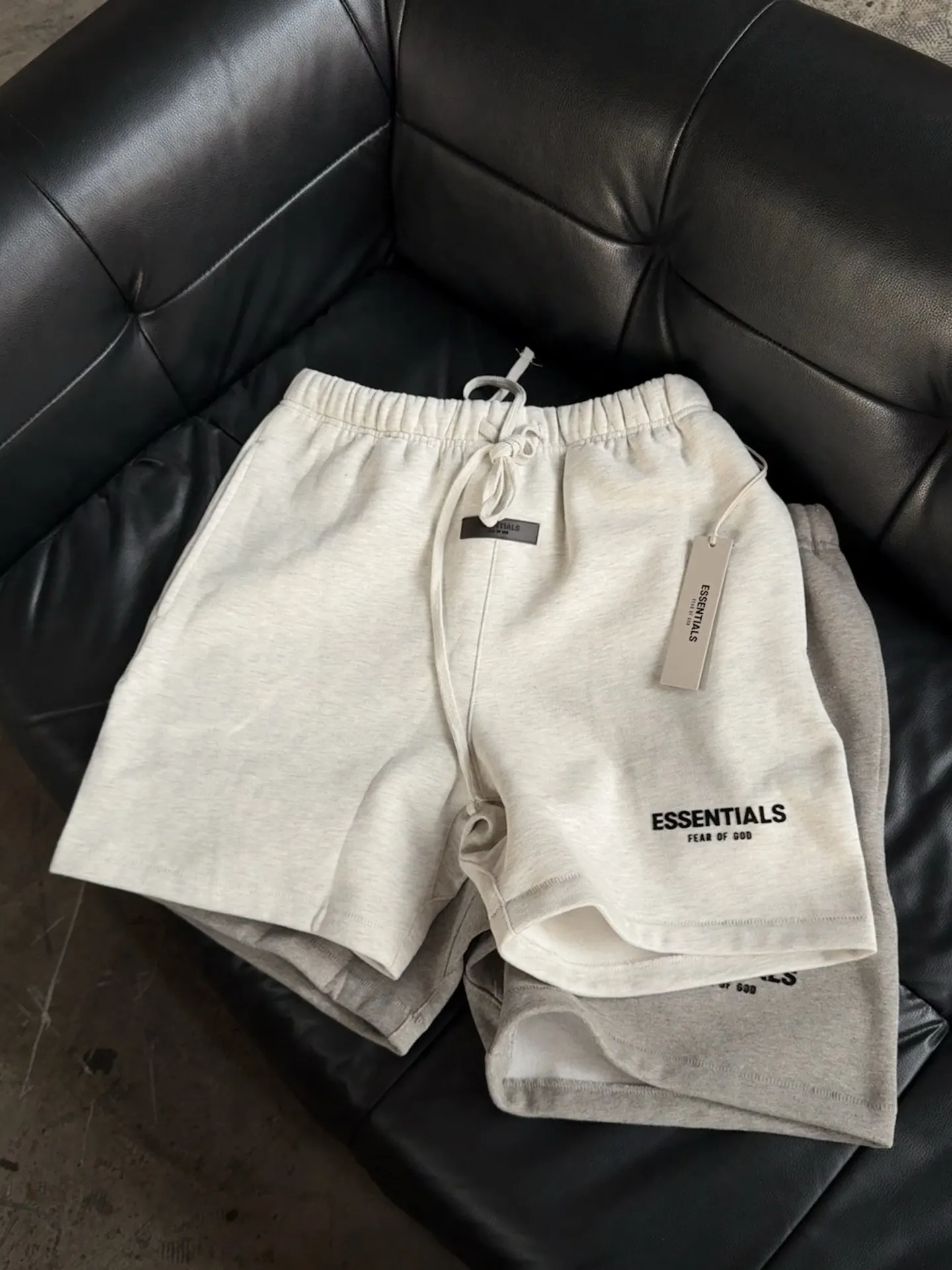 Essentials Flocked Logo Cotton-Blend Shorts D13024997 — view 8