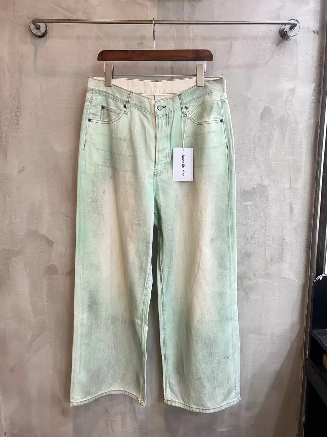 1981M Distressed Mud-Dye Luminous Jeans D22021853 — view 10