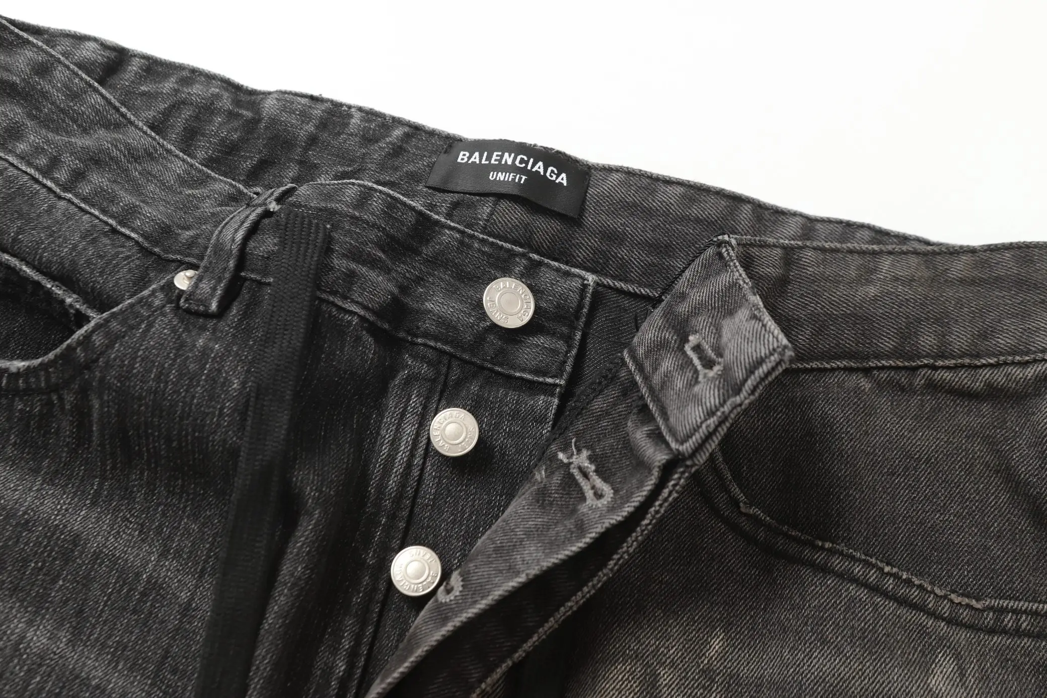 Asymmetric Hybrid Straight and Flare Jeans D23521862 — view 13