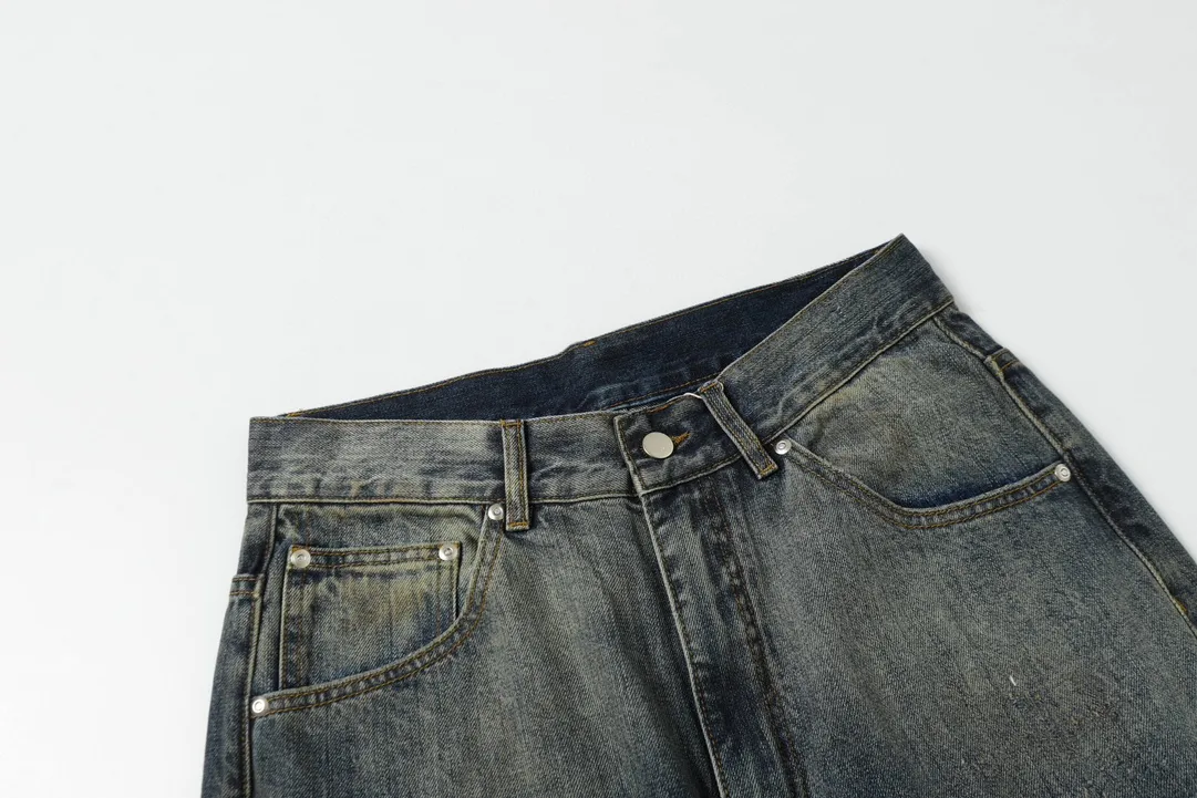 Ancellm Tapered Distressed Wash Jeans D21021859 — view 21