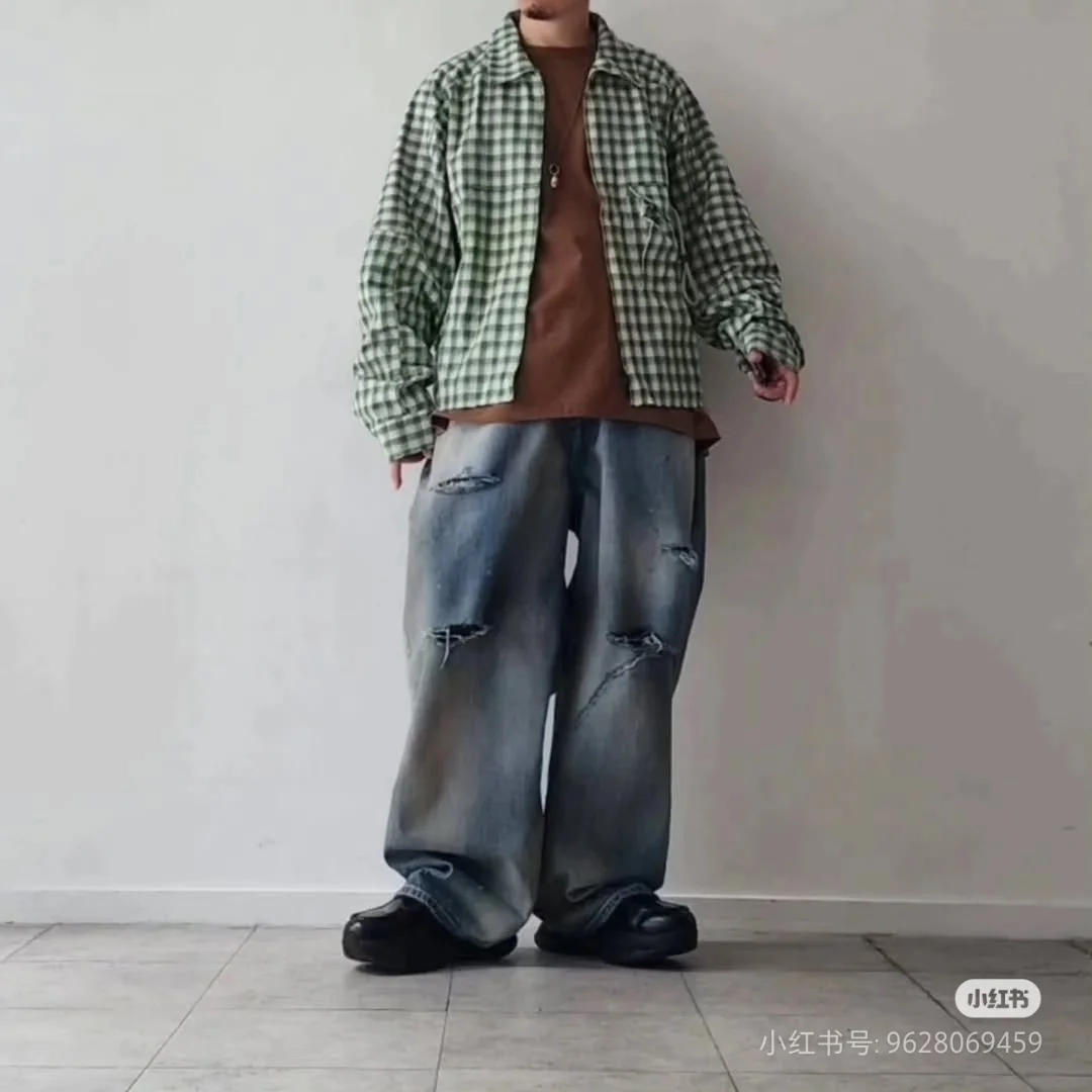 Ancellm Distressed Mud-Dyed Wide-Leg Jeans D21521864 — view 5