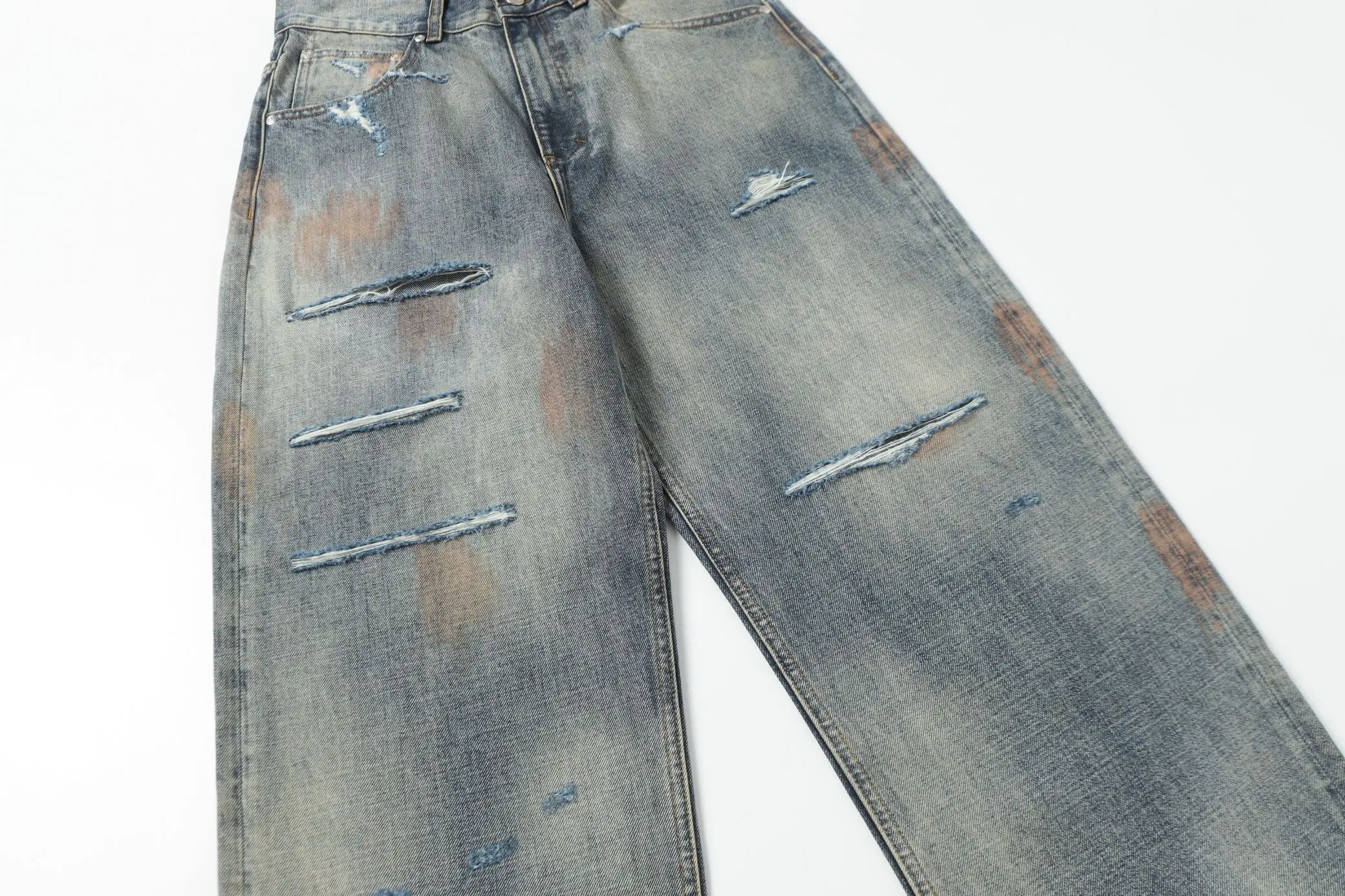 Ancellm Distressed Mud-Dyed Wide-Leg Jeans D21521864 — view 20