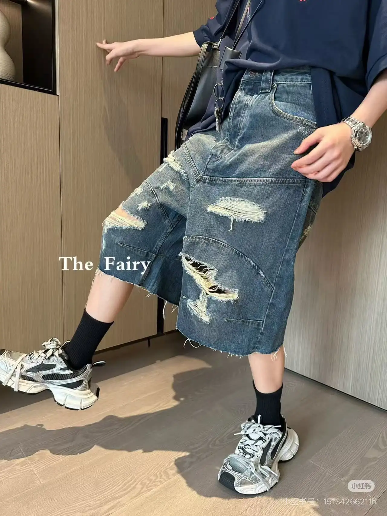 Baggy Distressed Denim Shorts D24520019 — view 7