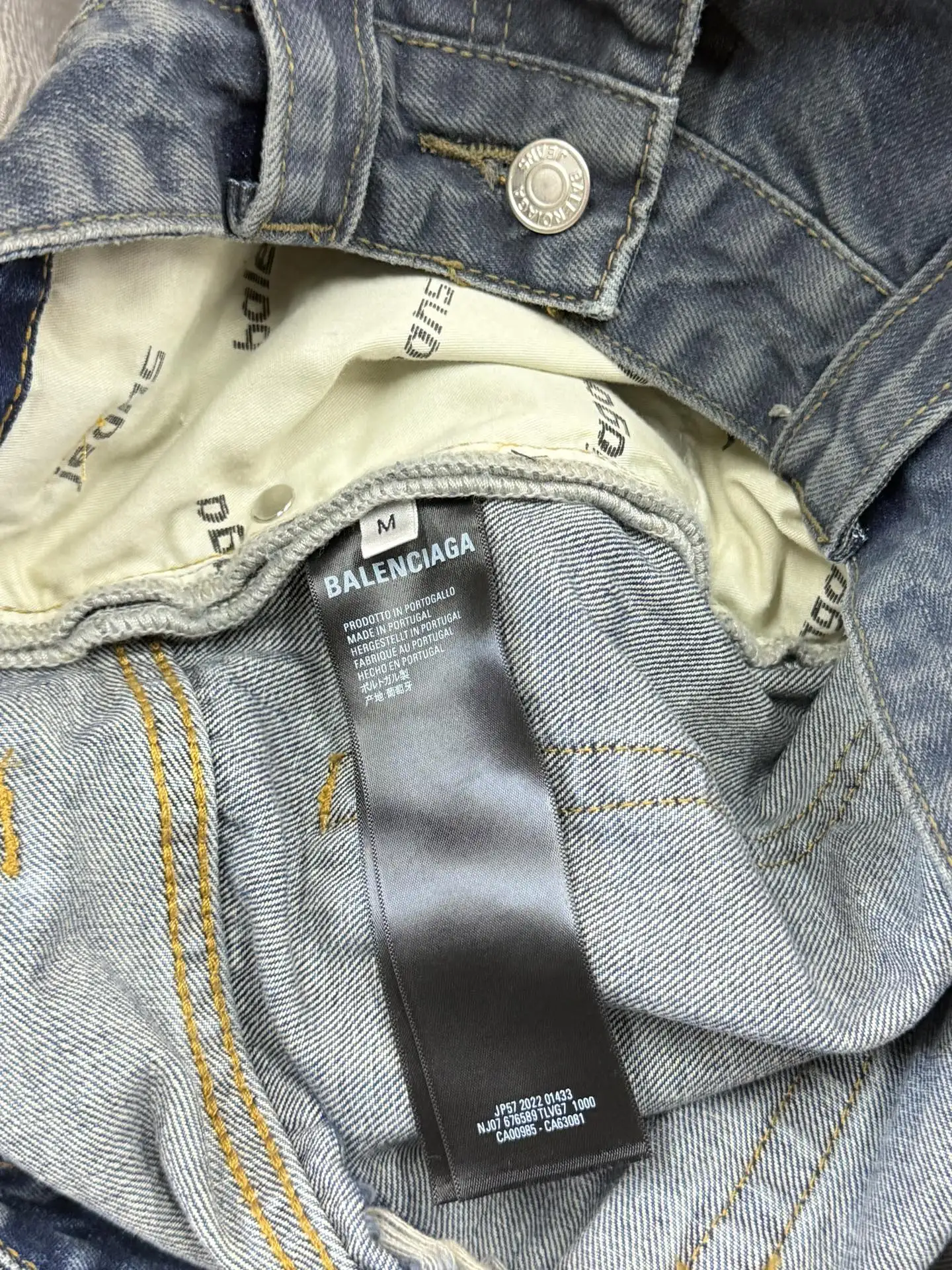 Baggy Distressed Denim Shorts D24520019 — view 17