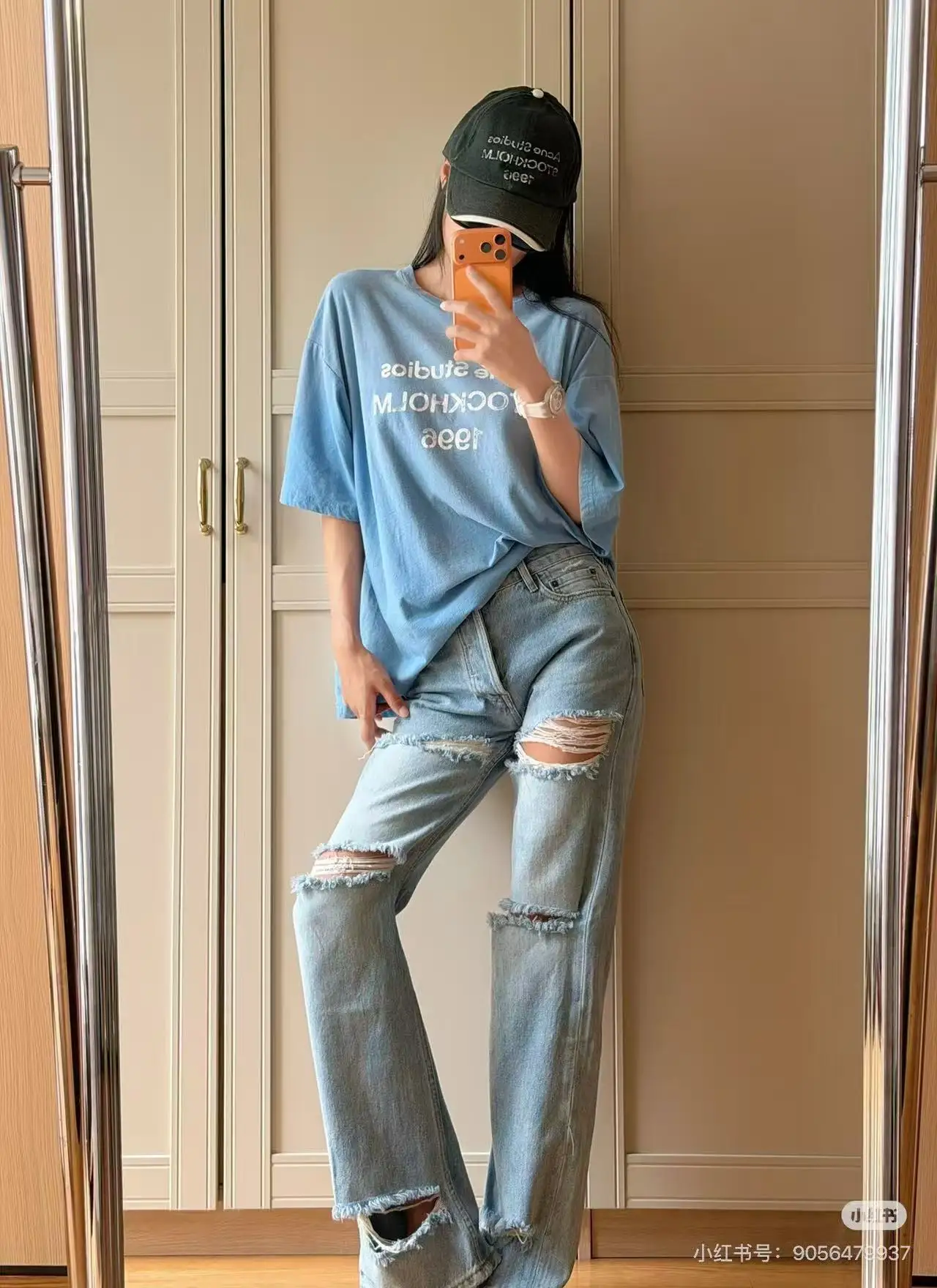 Distressed Straight-Leg Jeans D20521866 — view 3