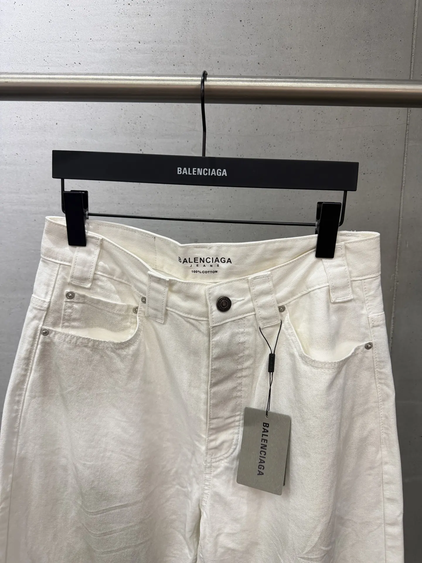 Mud-Stained Effect Wide-Leg Jeans D23519987 — view 3