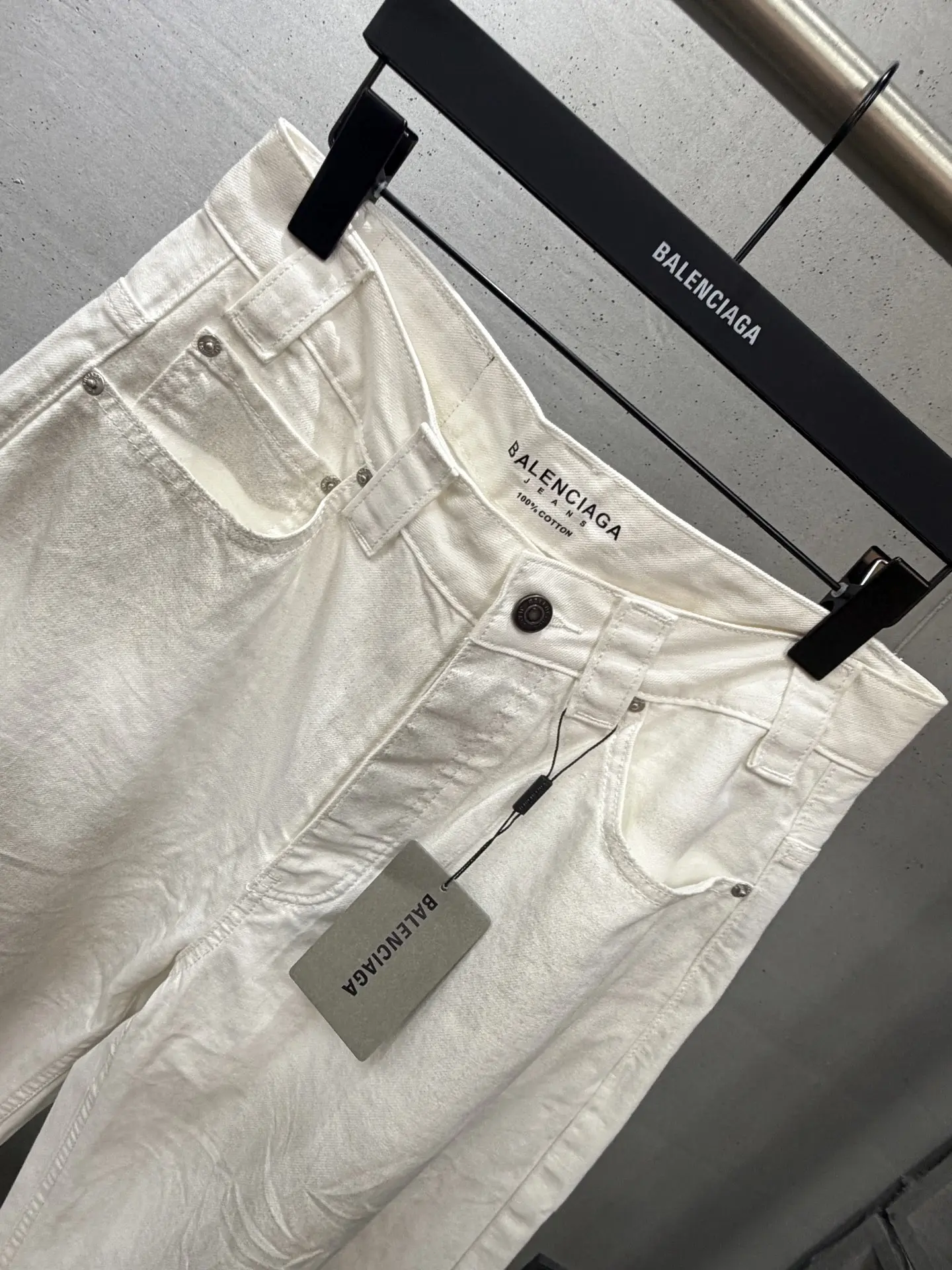 Mud-Stained Effect Wide-Leg Jeans D23519987 — view 5