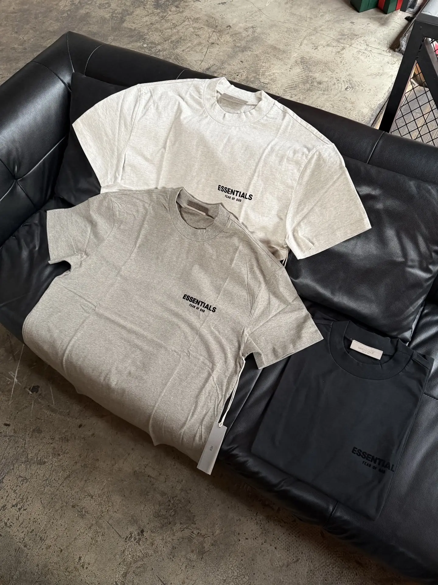 Essentials Flocked Logo Cotton T-Shirt D11824996