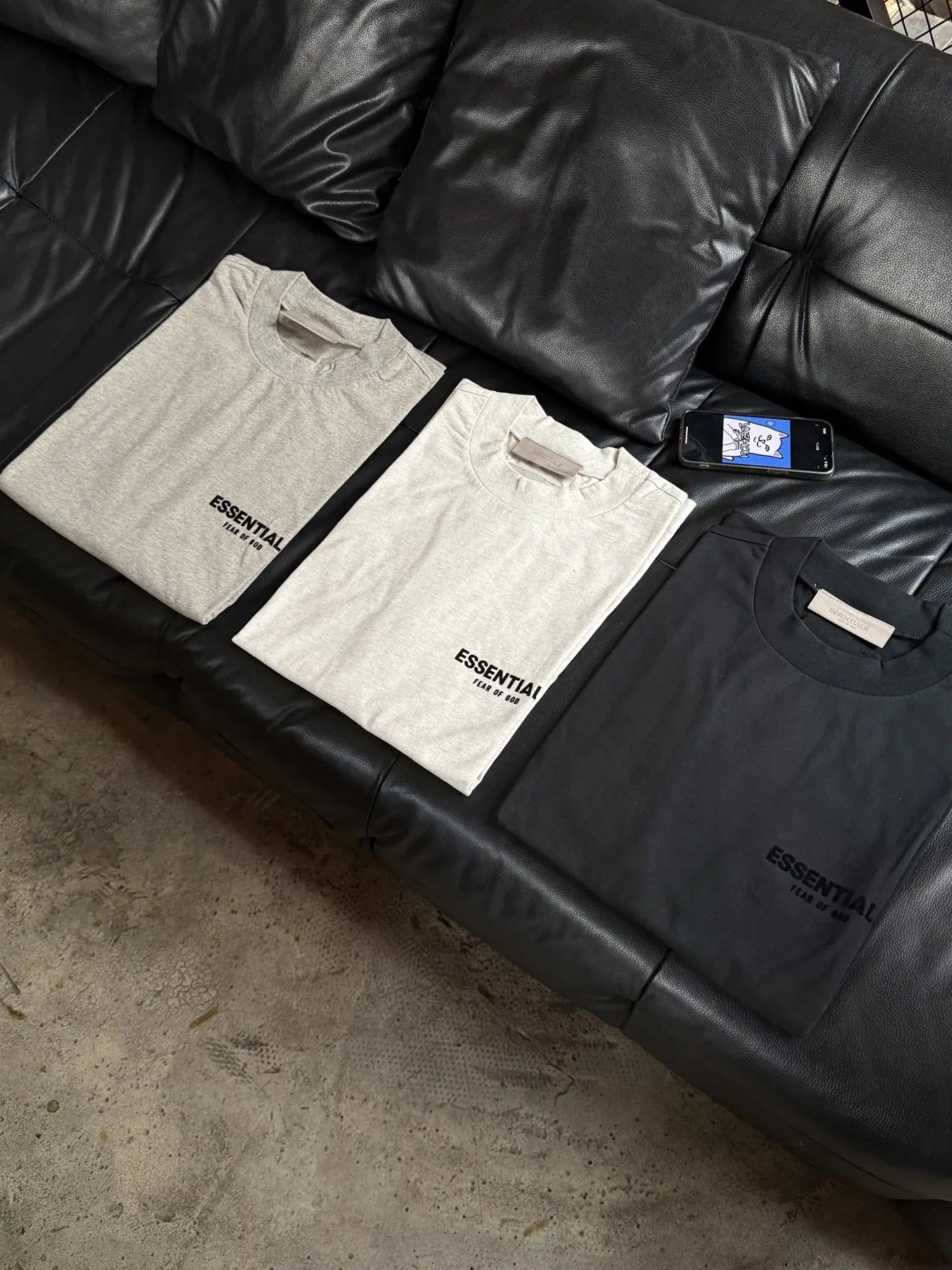 Essentials Flocked Logo Cotton T-Shirt D11824996 — view 2