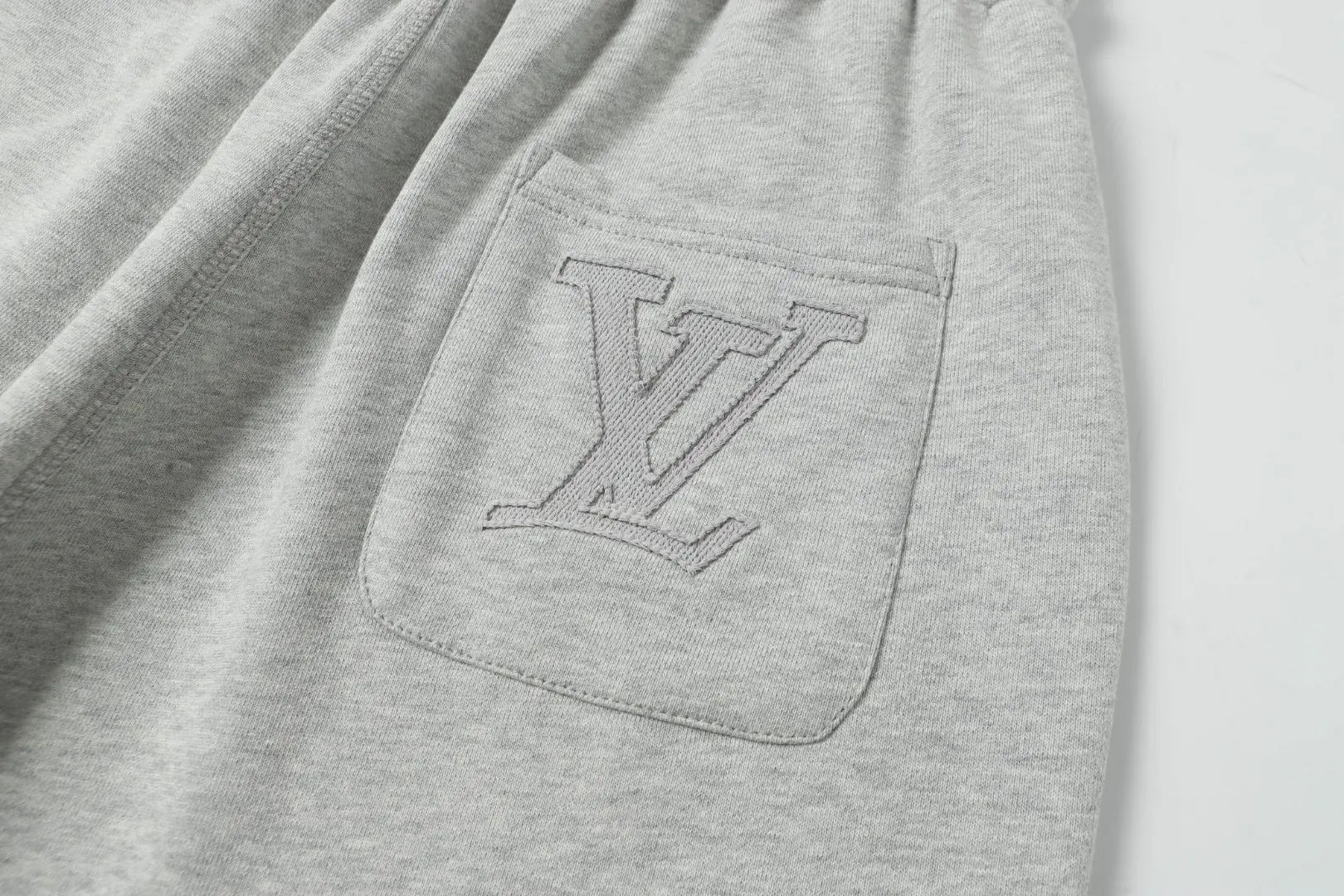 Logo-Embroidered Cotton-Blend Jersey Shorts D20020003 — view 7