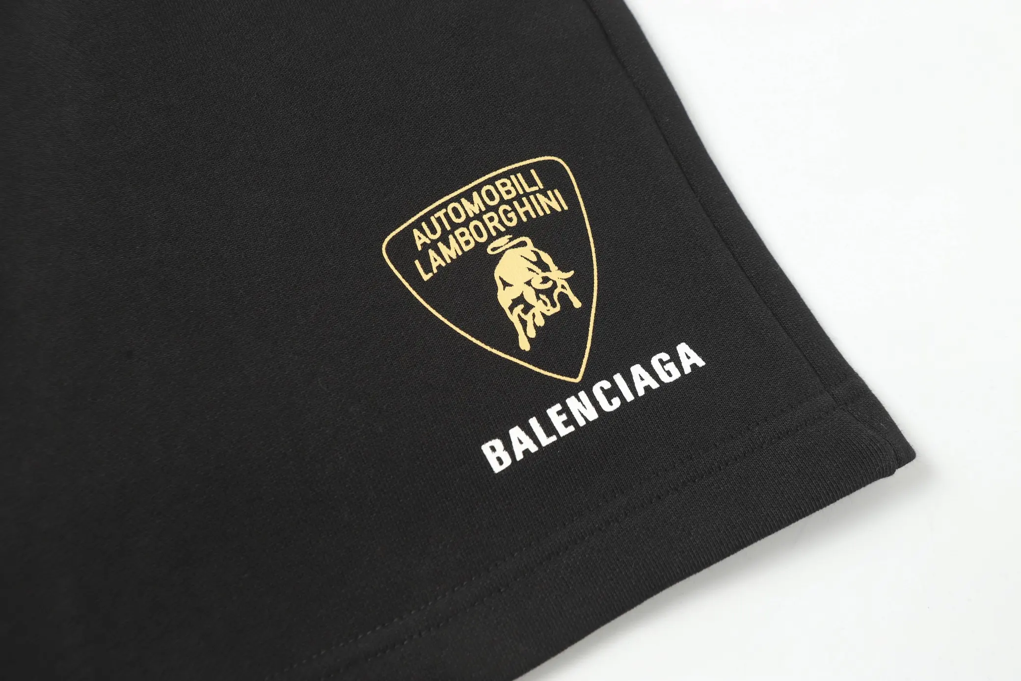 Balenciaga Lamborghini Logo Fleece Shorts D18519995 — view 3